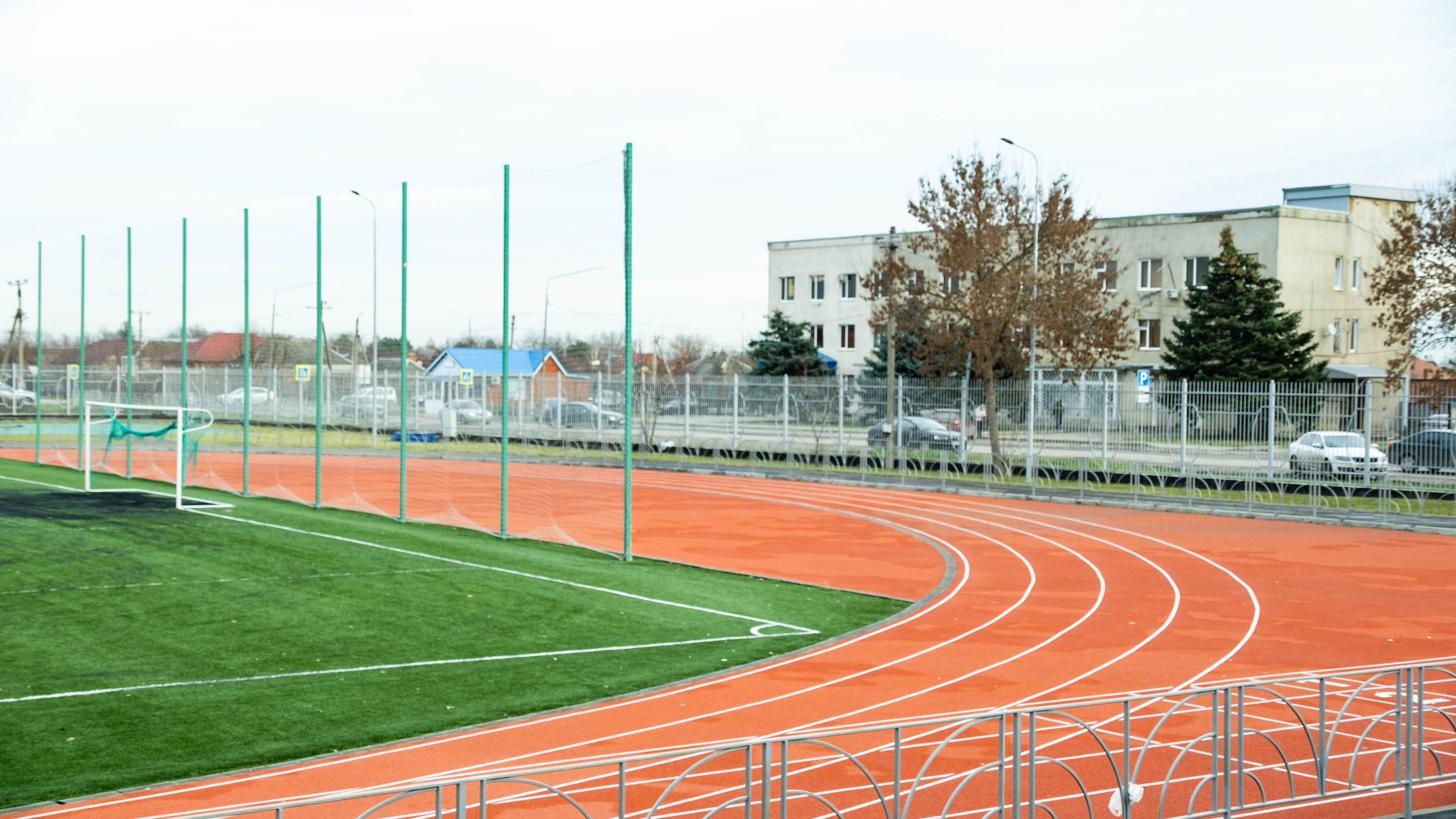 СТАДИОН СТ. КАЛИНИНСКАЯ. Recro