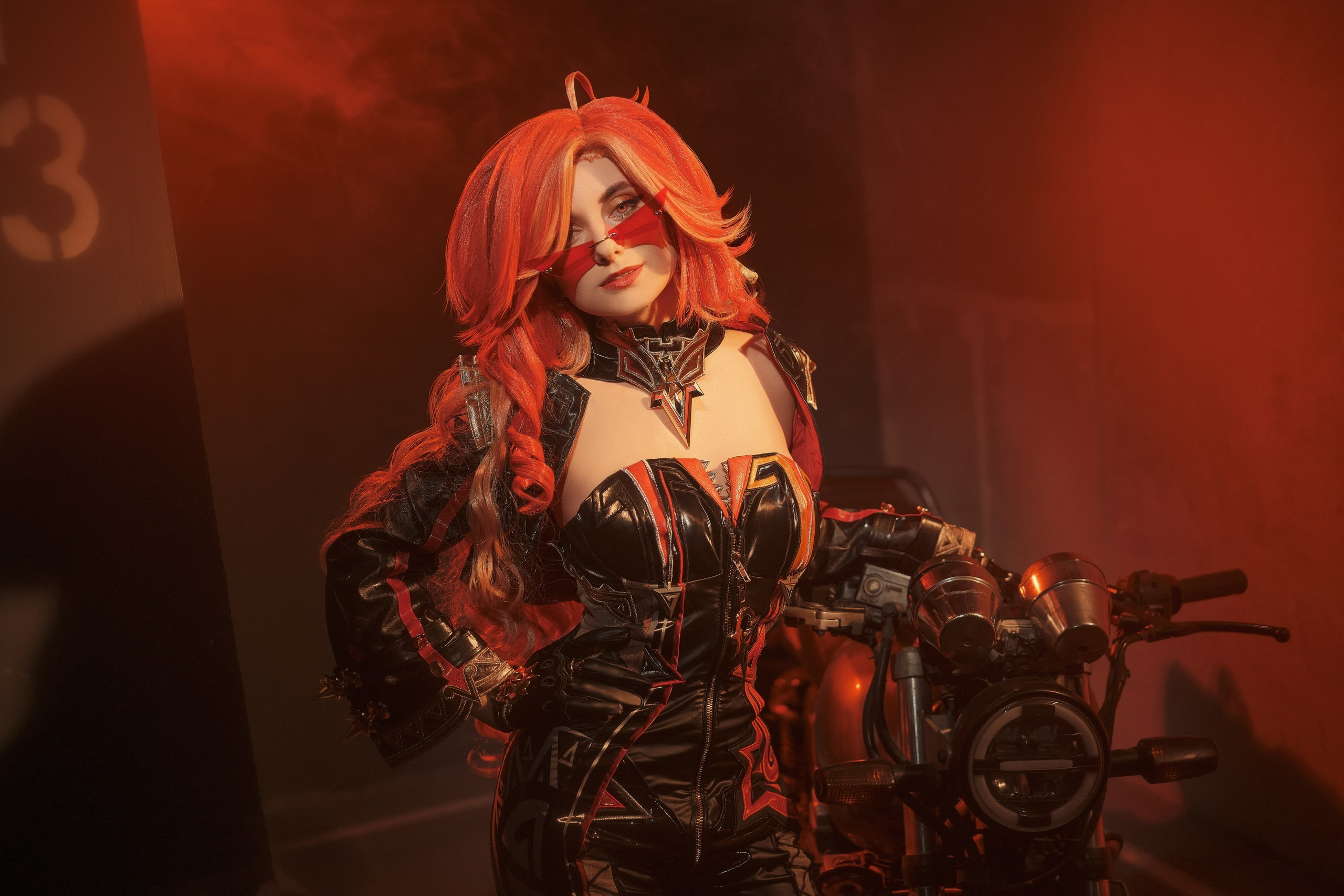 Genshin Impact | Mavuika. Косплей фотограф Christa Photo