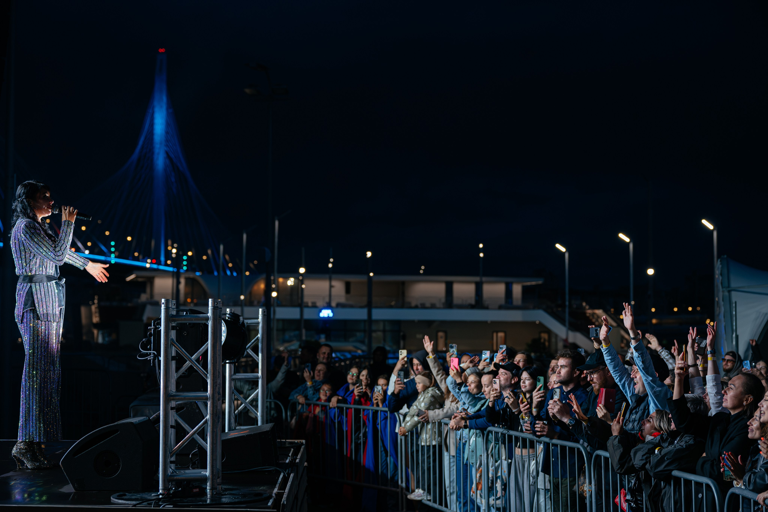 Концерт Светы. Коммерческий фотограф в Санкт-Петербурге Анна Кобзарь