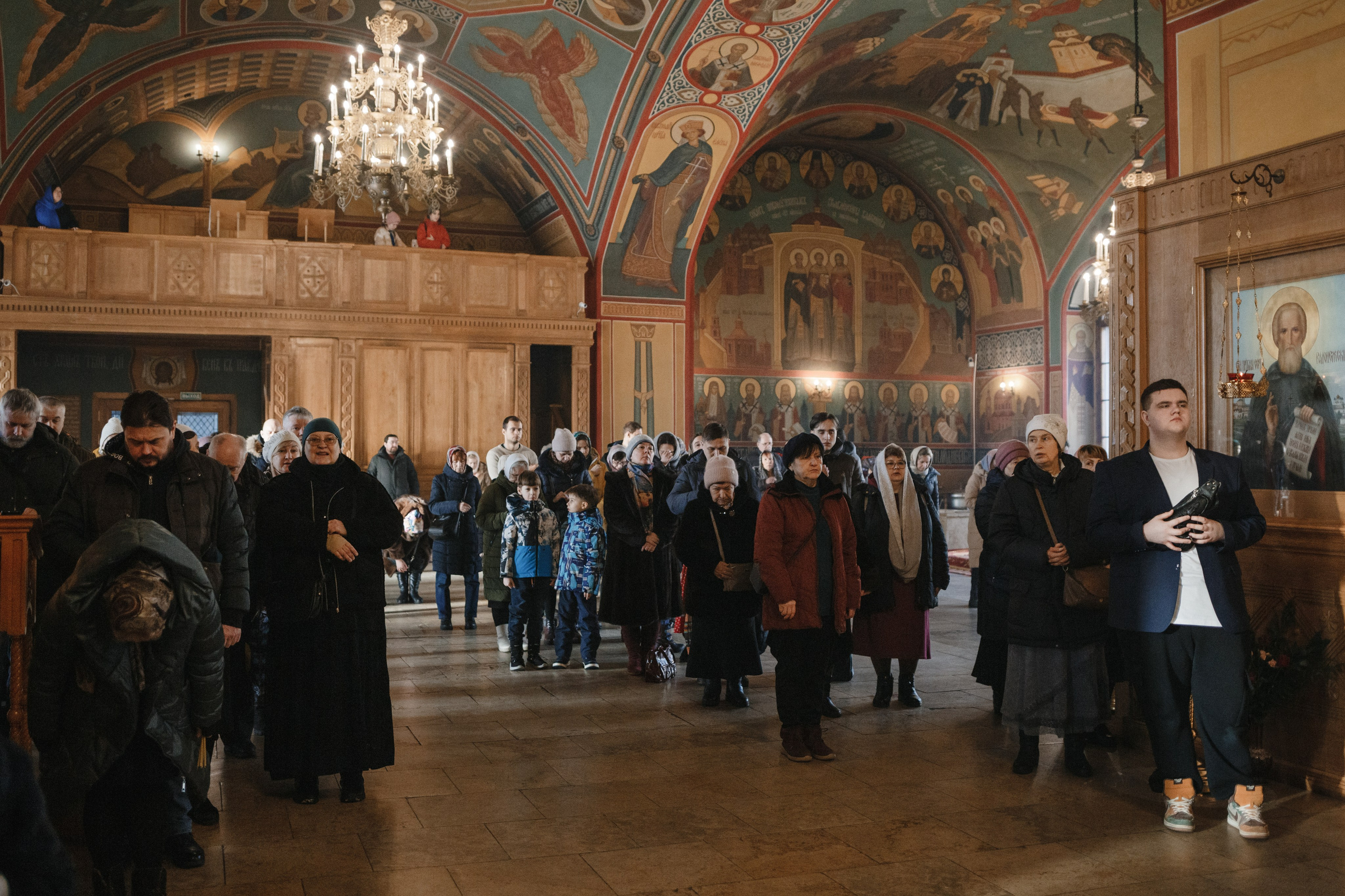 Служба Григория, митрополита, управляющего делами Московской Патриархии. Семейный фотограф Николаева Ольга