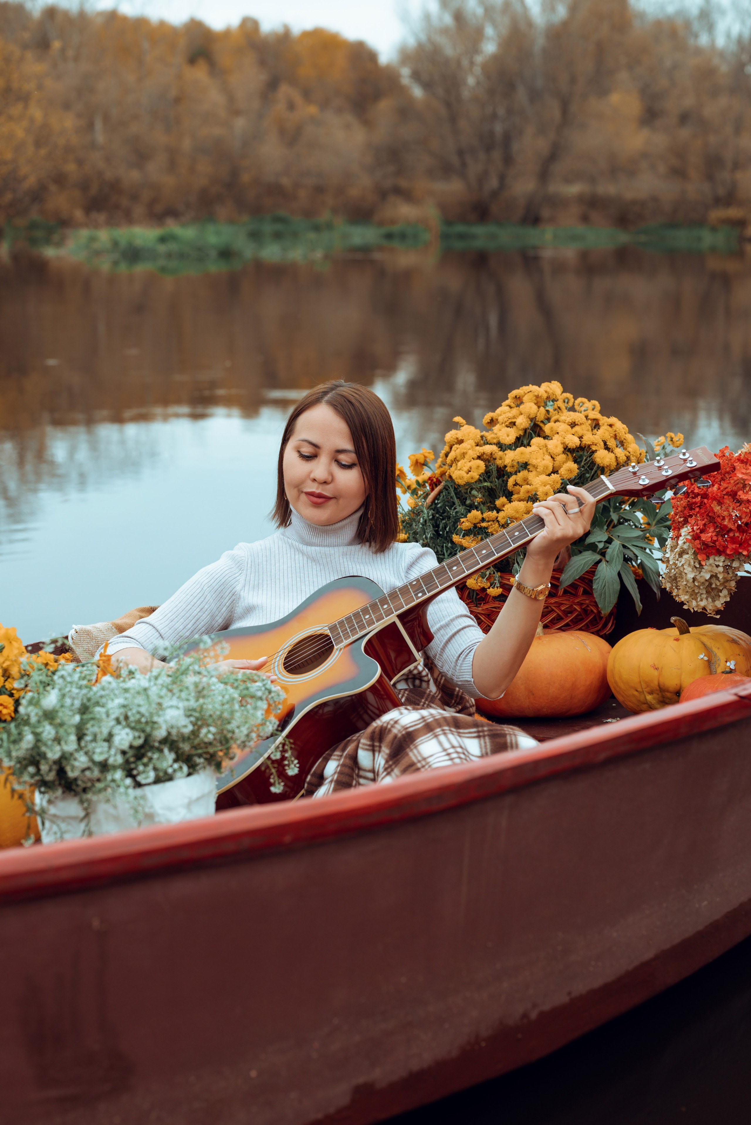 Фотопроект с осенней лодкой. Фотограф в городе Салават