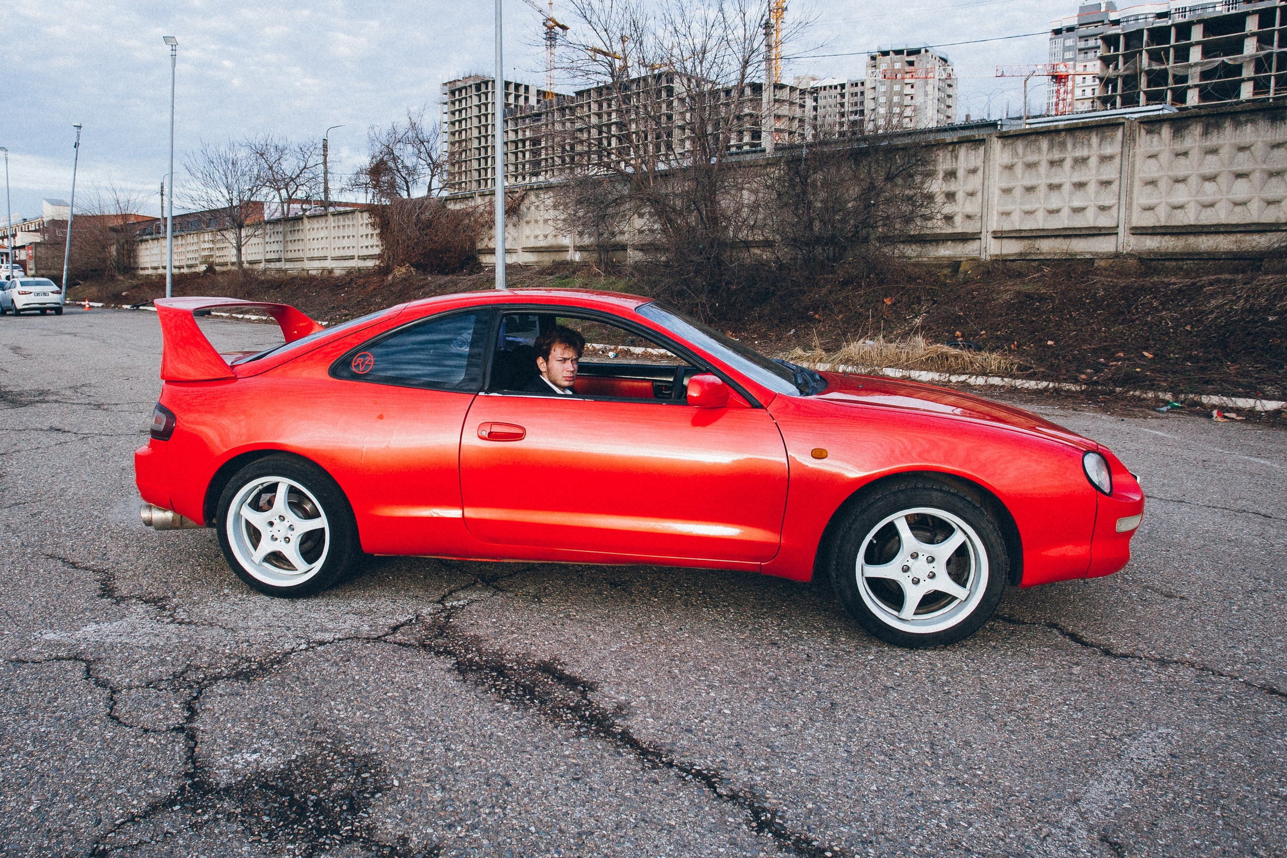 Имиджевая съемка с машиной. Фотограф Денис Денисов