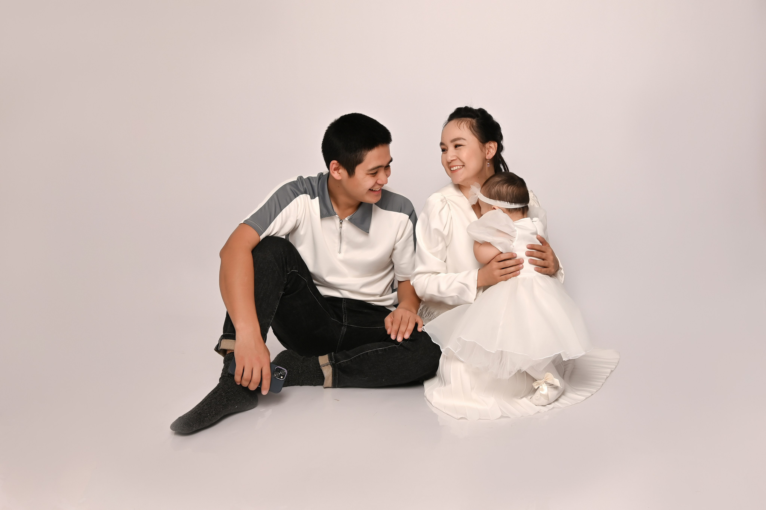 Годовасия и детские праздники. Фотограф Новорожденных и семейный Элла Огай г. Сатпаев