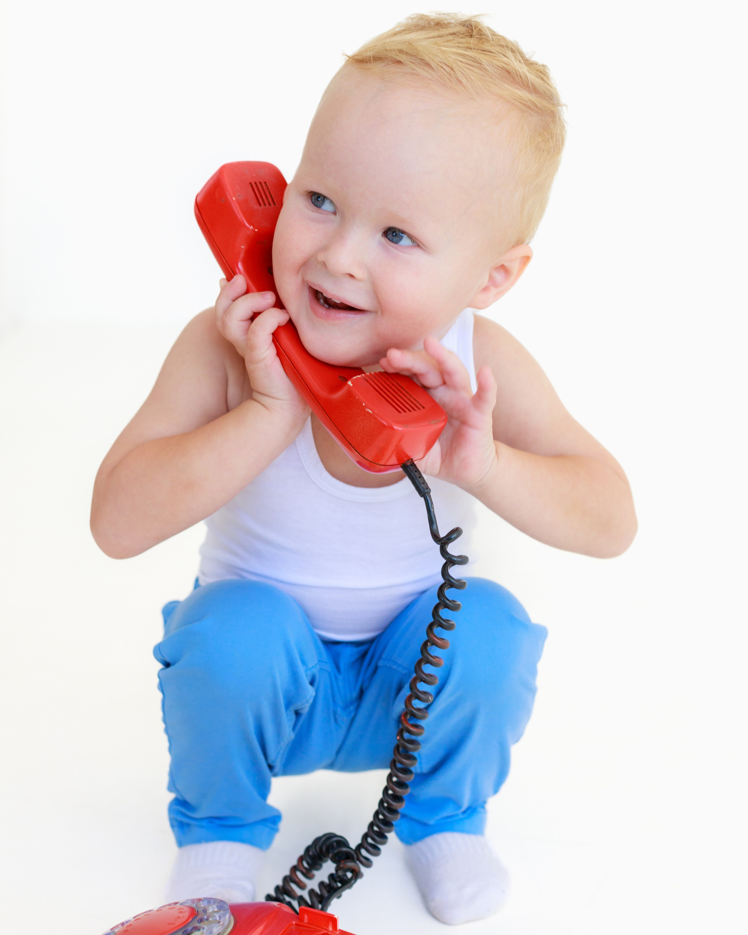 Артем Сараев 90/2,1/25. Римма Зайцева контент для брендов