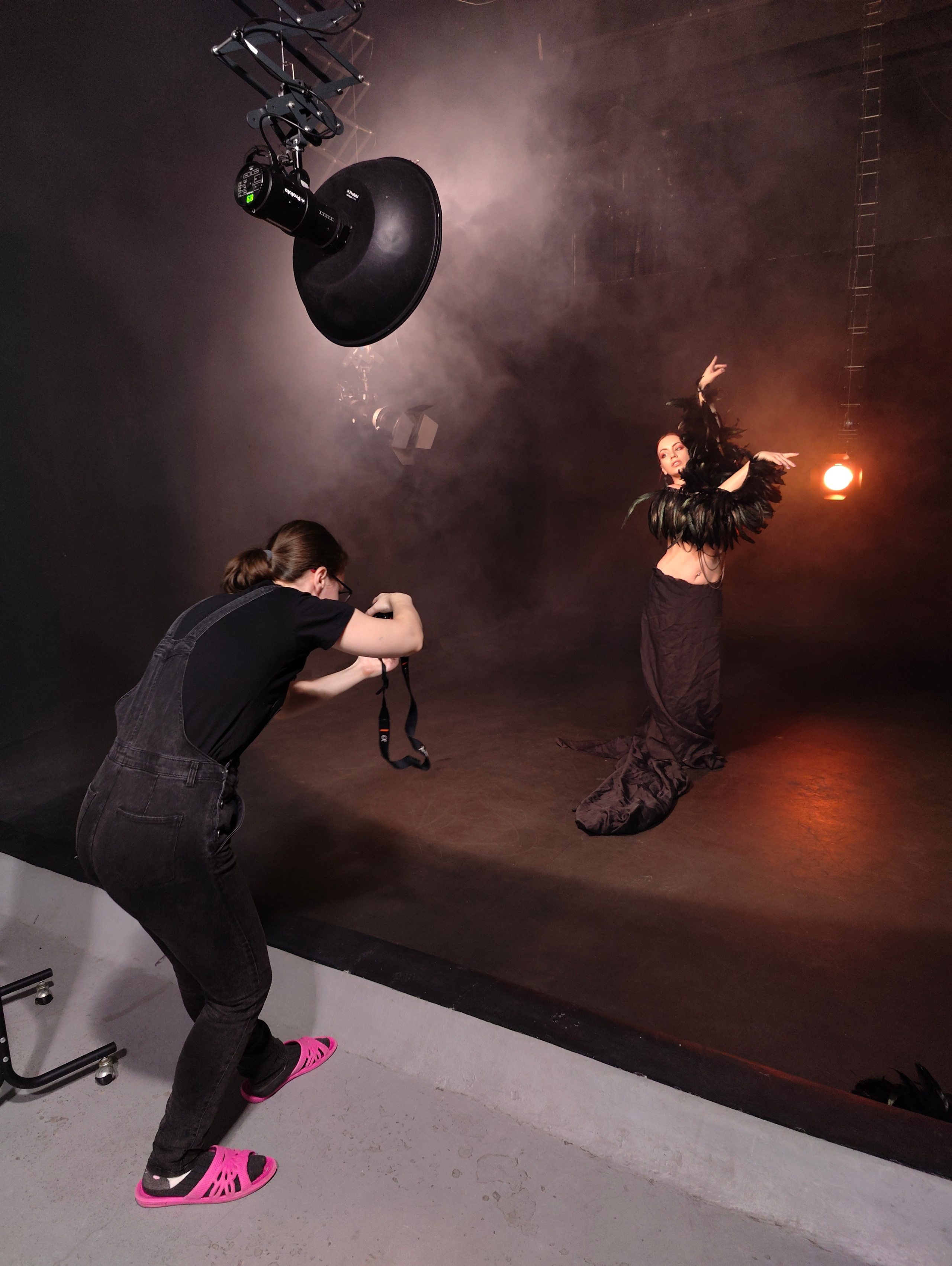 Бэкстейдж с творческой съемки или все о позах фотографа :). Фотограф людей и животных в Санкт-Петербурге Марина Бурмистрова