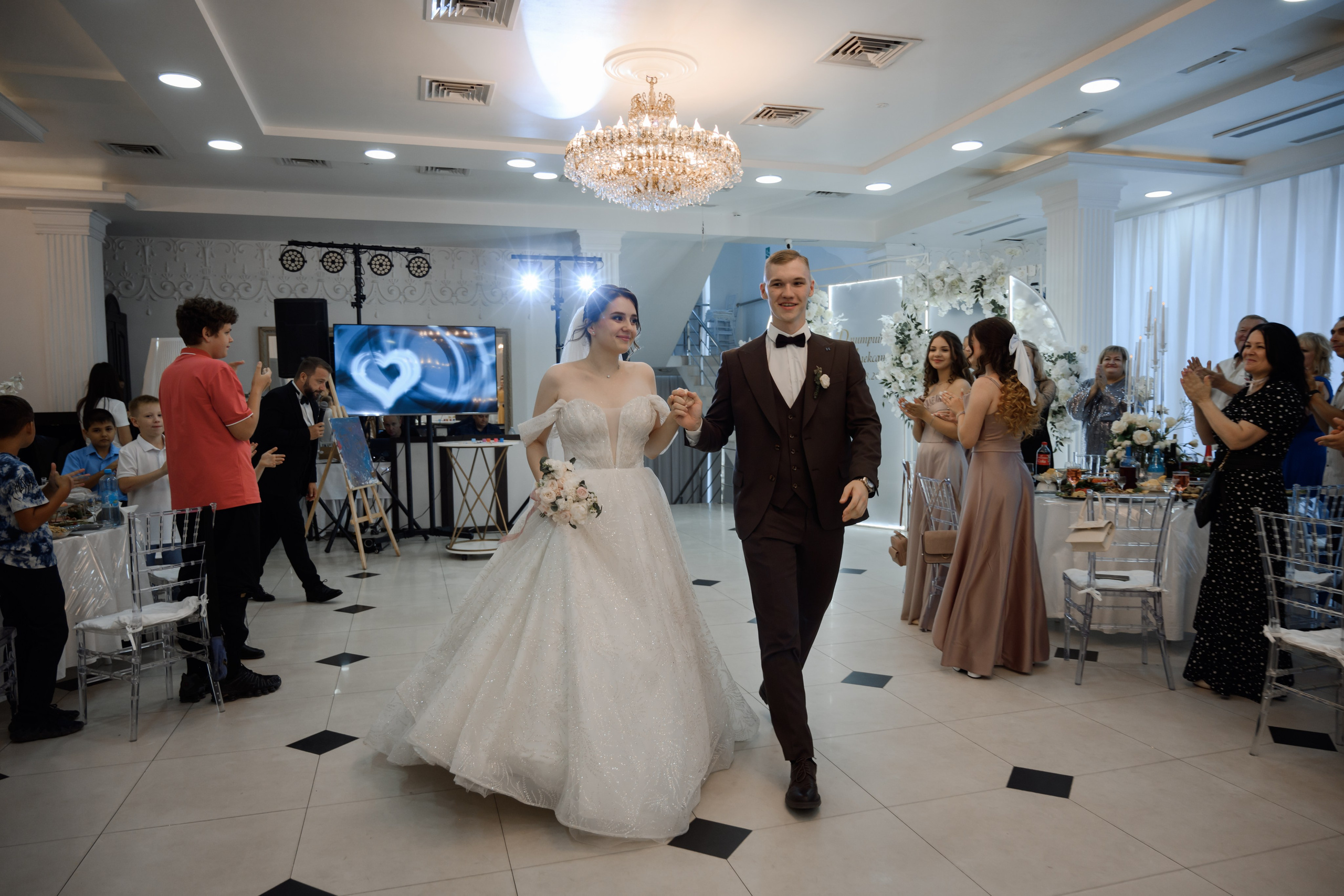 D &.A. Свадебный фотограф в г. Астрахань. Так же выезжаю в другие города