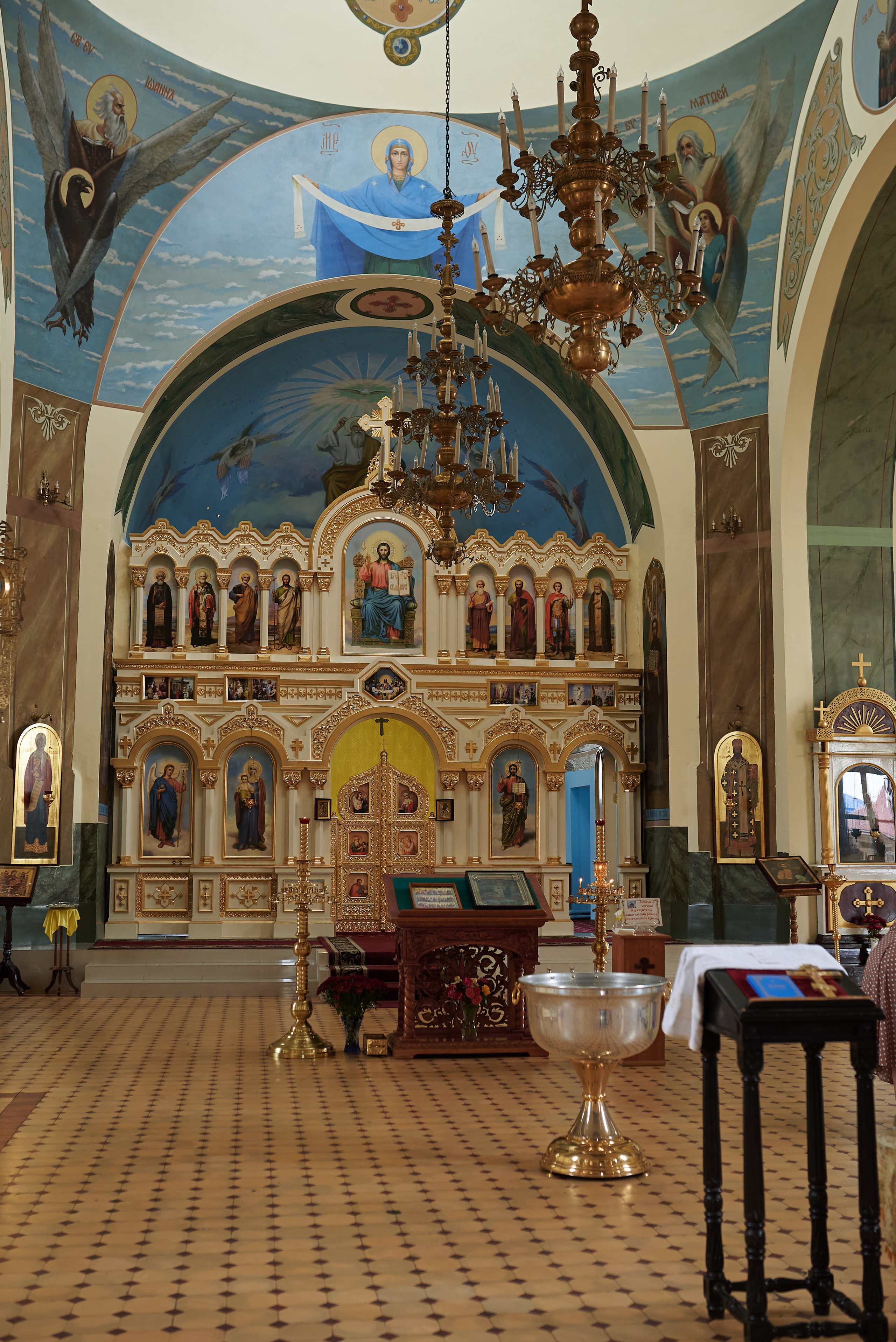 Крещение в храме Сретения Господня. Семейный фотограф в Ростове-на-Дону Татьяна Литвинова