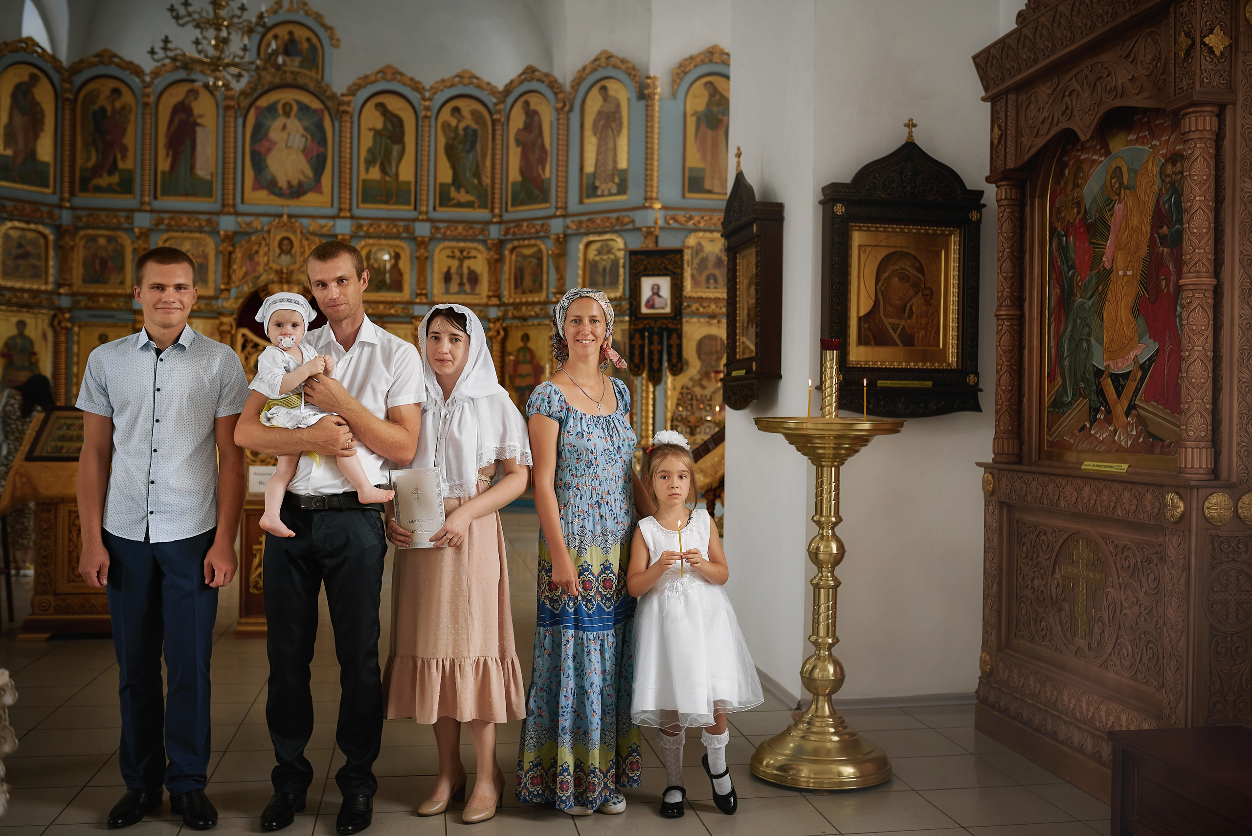Крещение в храме Успения Пресвятой Богородицы. г. Аксай. Семейный фотограф в Ростове-на-Дону Татьяна Литвинова