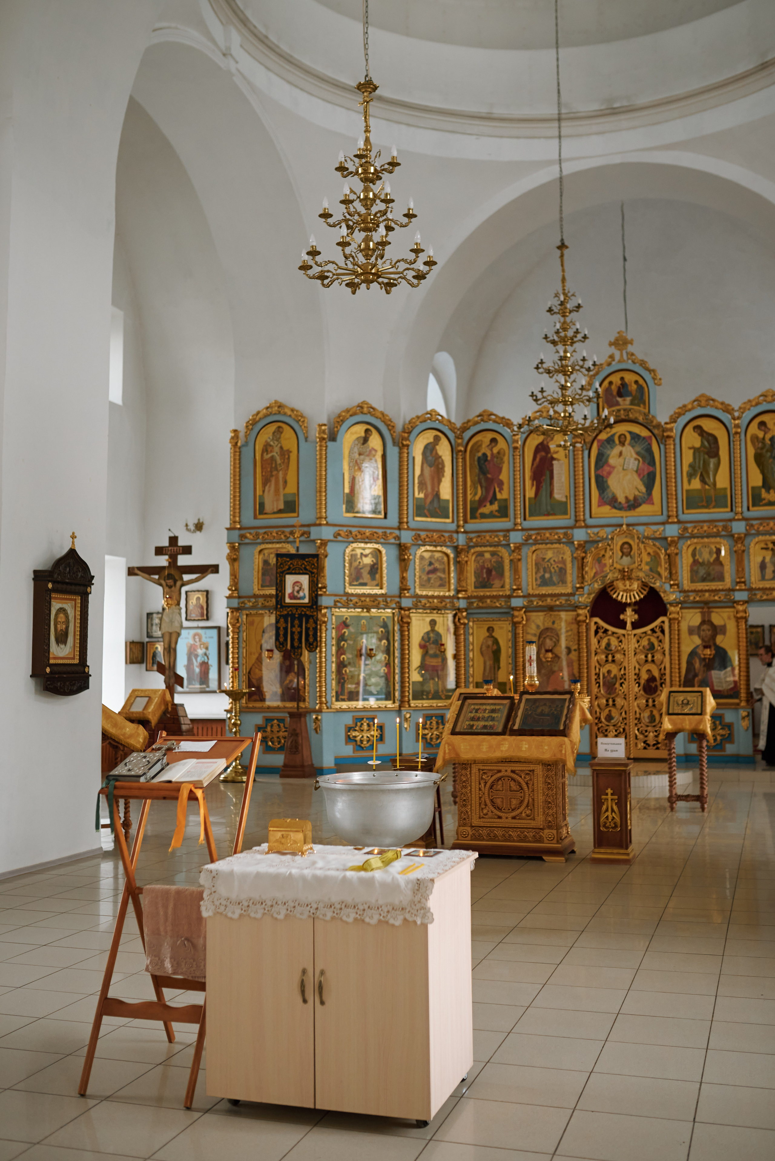 Крещение в храме Успения Пресвятой Богородицы. г. Аксай. Семейный фотограф в Ростове-на-Дону Татьяна Литвинова