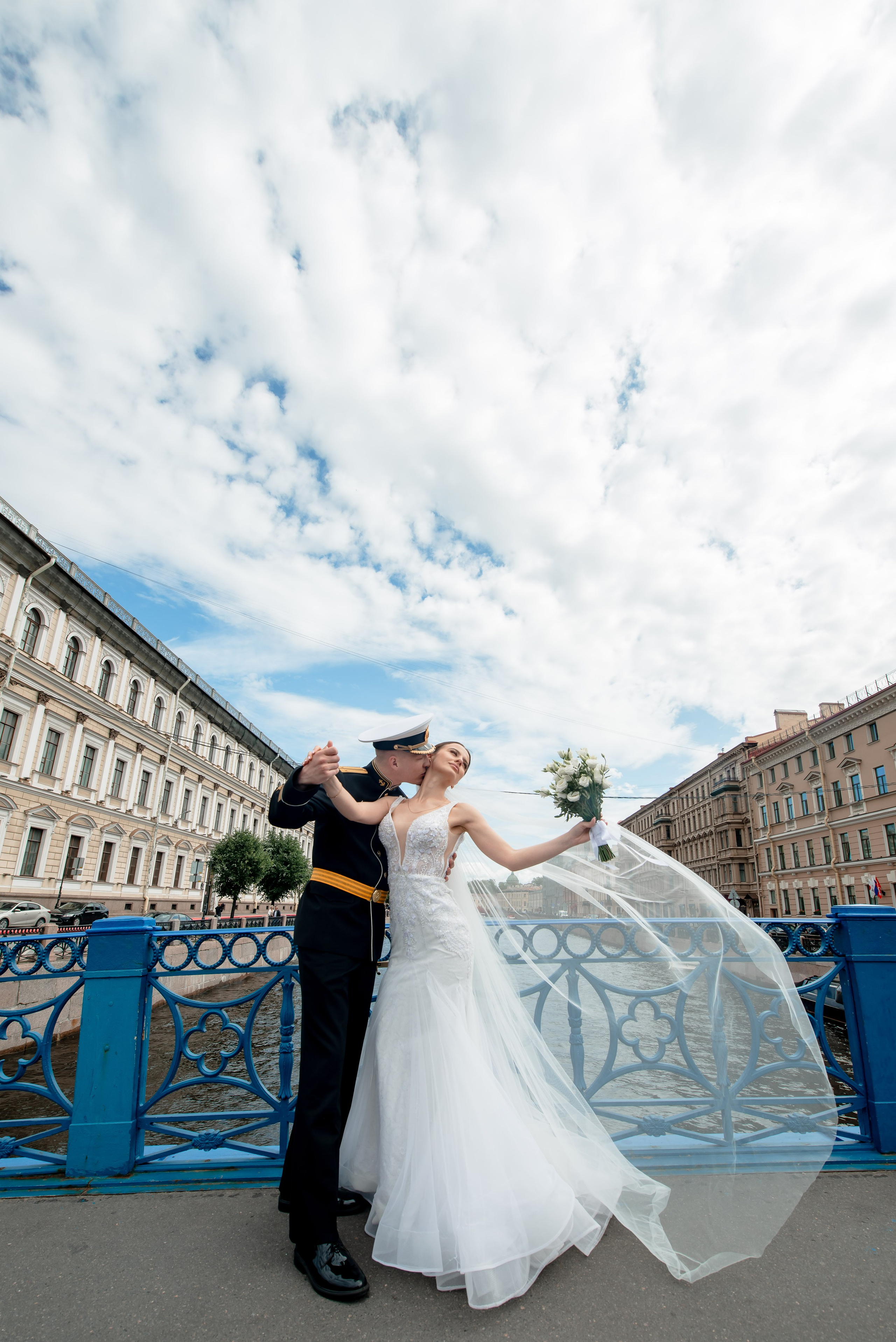 Елизавета и Максим (фотосессия у Дворца Штиглица, набережная Мойки и у Законодательного собрания). Портретный, семейный и свадебный фотограф в Санкт-Петербурге и в Пушкине Ширяев Денис