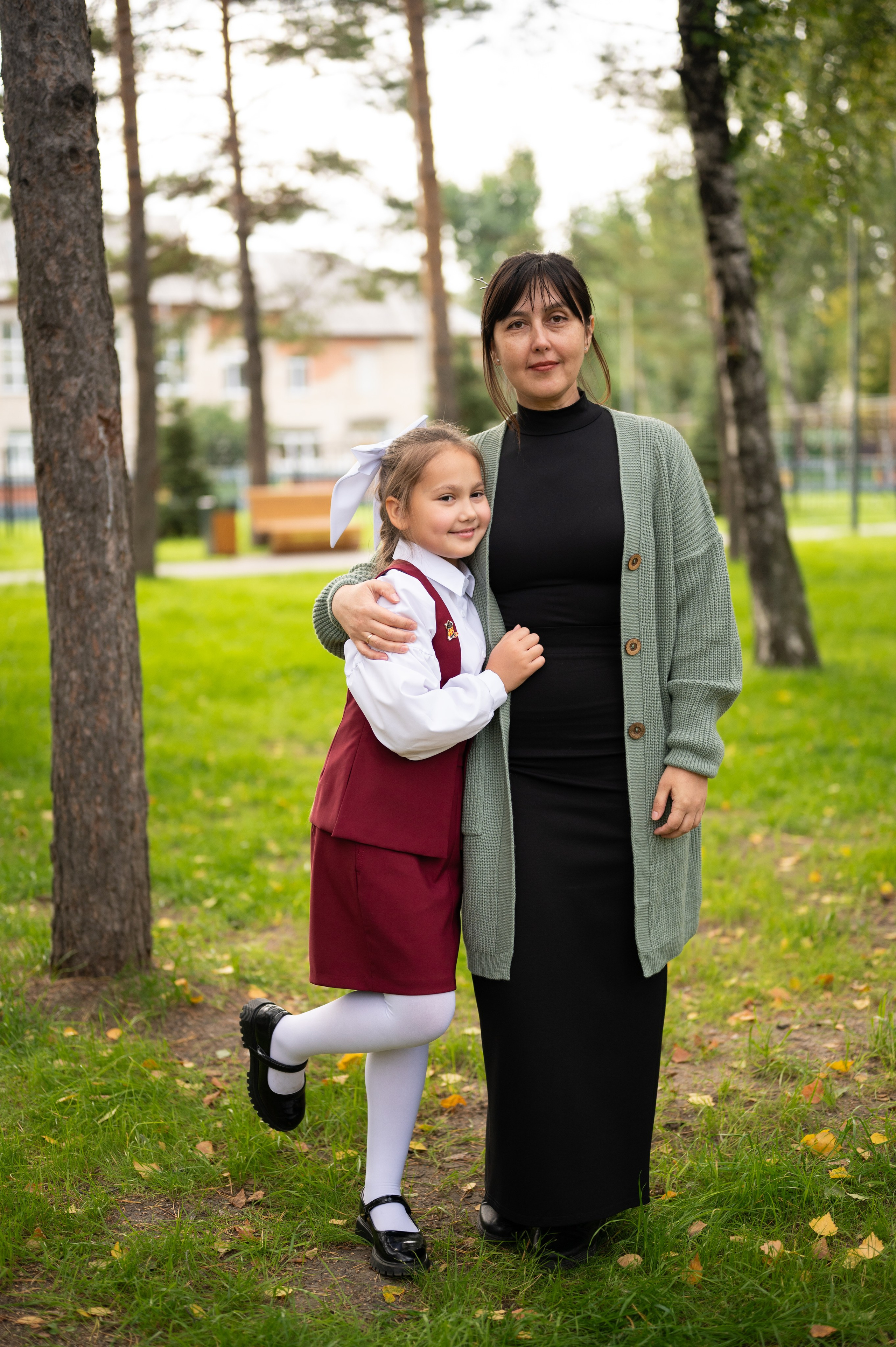 1 сентября 16 гимназия 2 класс (линейка + в классе+ на улице). Фотограф новорожденных, семейный детский в Тюмени Татьяна Морозова