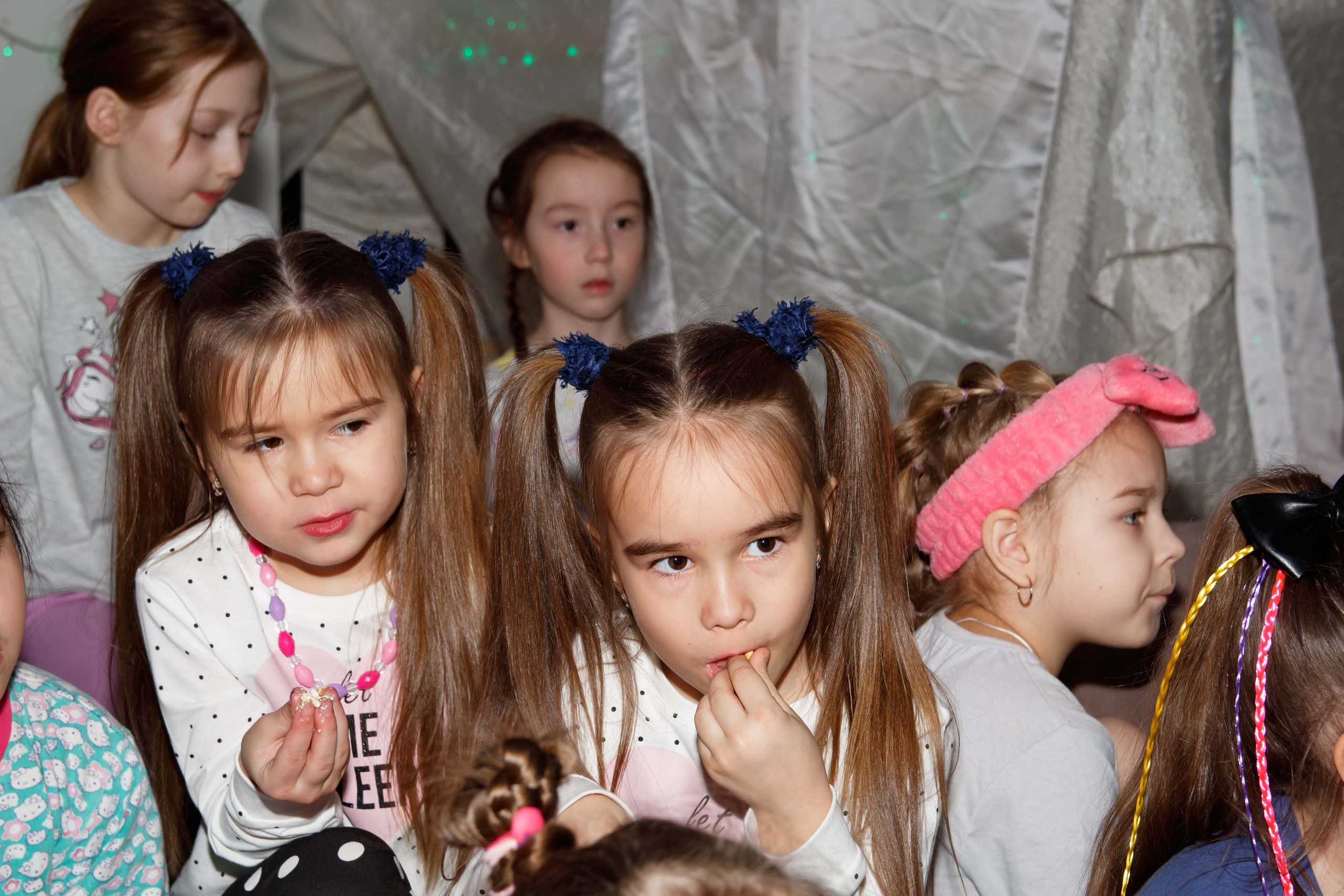 Пижамная вечеринка в танц. школе (мл. гр.). Репортажный Фотограф