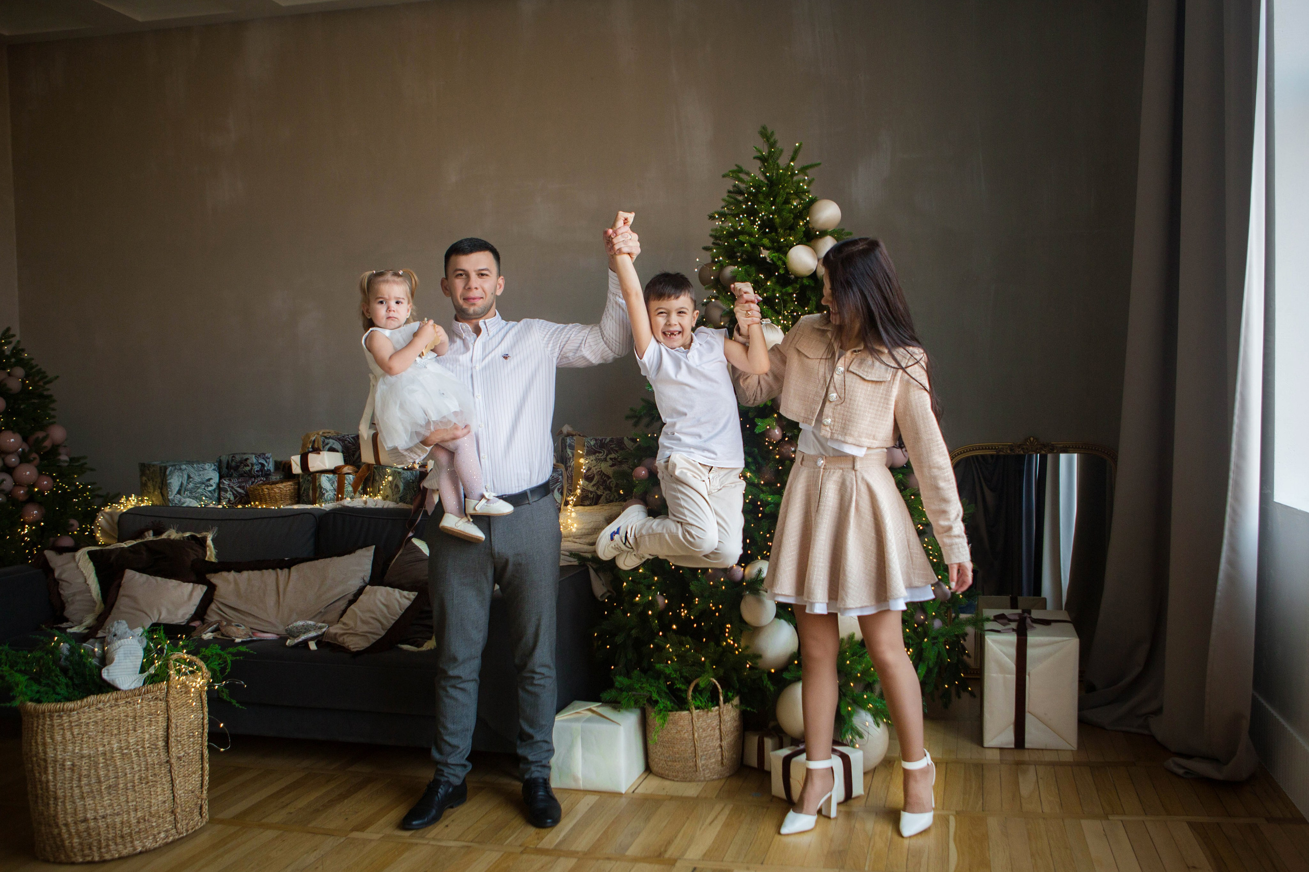 Фотостудия «Perfect», зал Паркет. Свадебный семейный и детский фотограф в Краснодаре Карина Федоровская