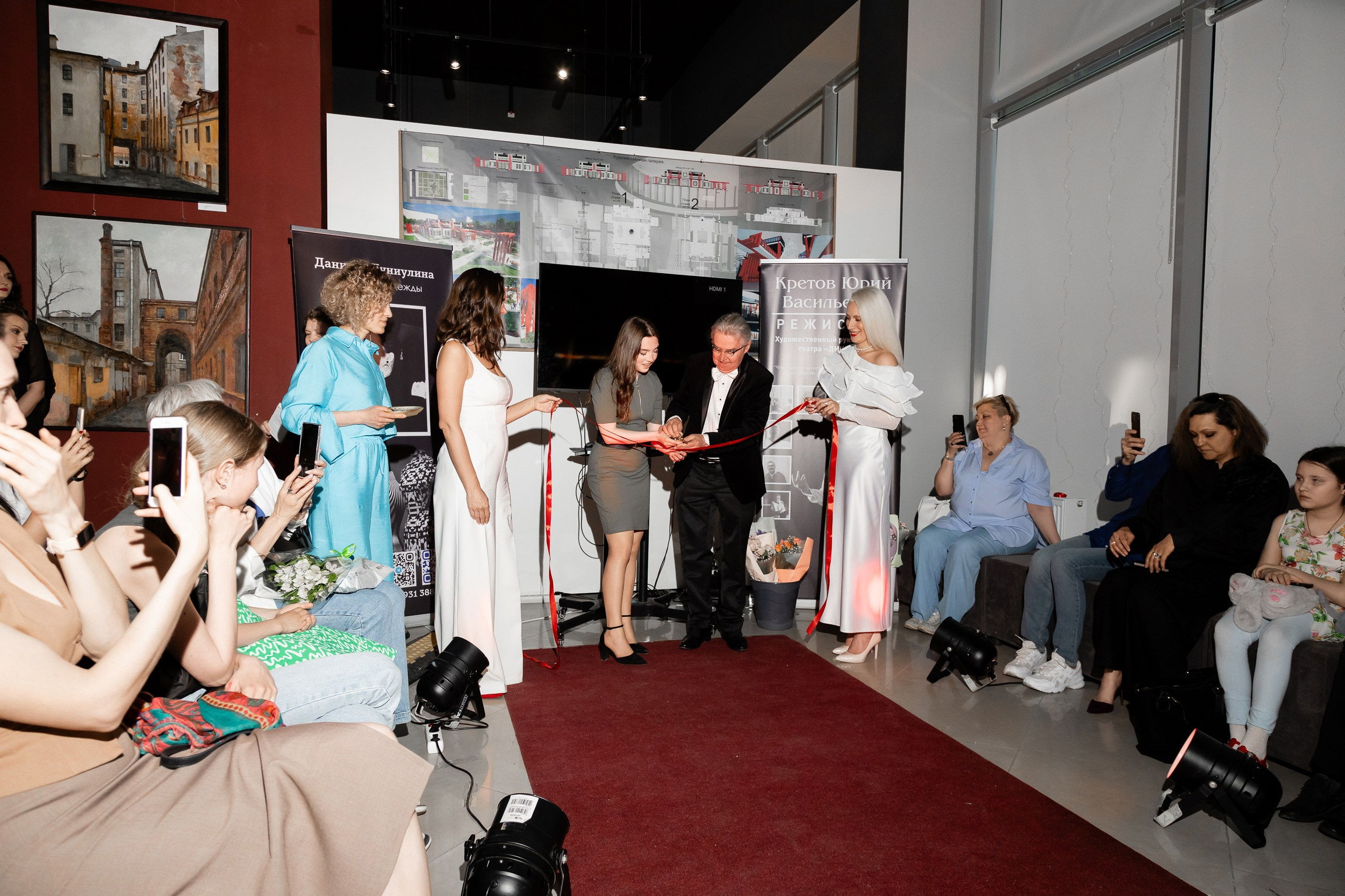 Модный показ от сообщества PRO Женщин. Фотограф в Санкт-Петербурге — Сергей Петров