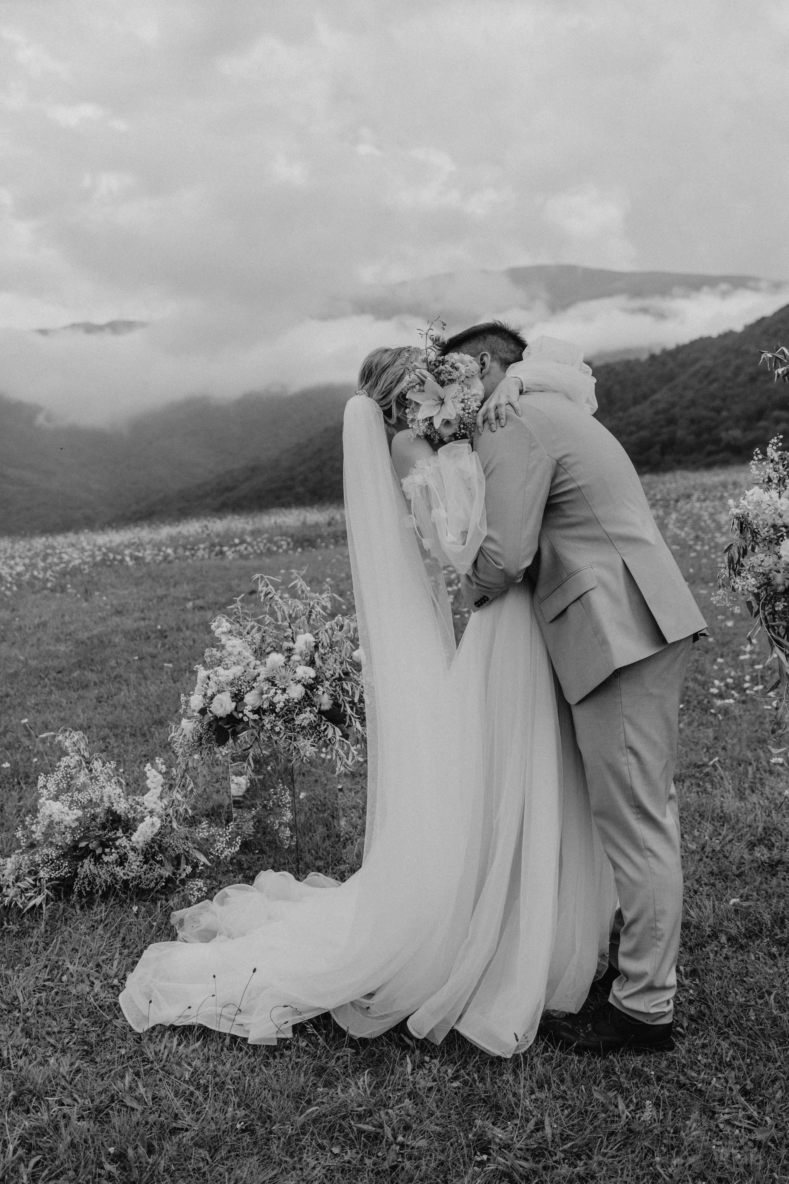 Парить над облаками. Свадебный фотограф Анастасия Пальчикова