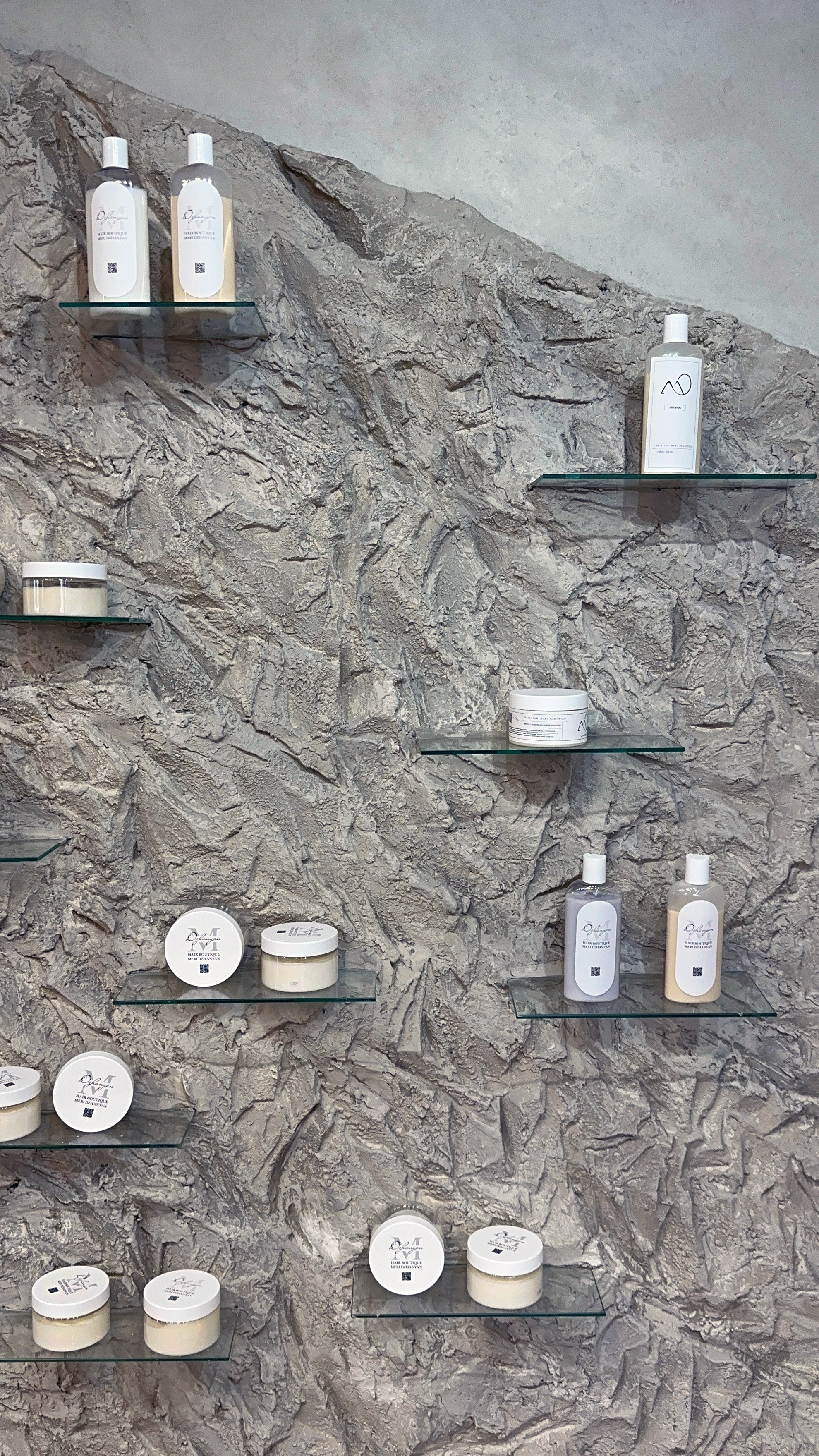 Hair boutique Meri Dzhanyan. SOLOMAKHINA| САЛОН ДЕКОРАТИВНЫХ ПОКРЫТИЙ|