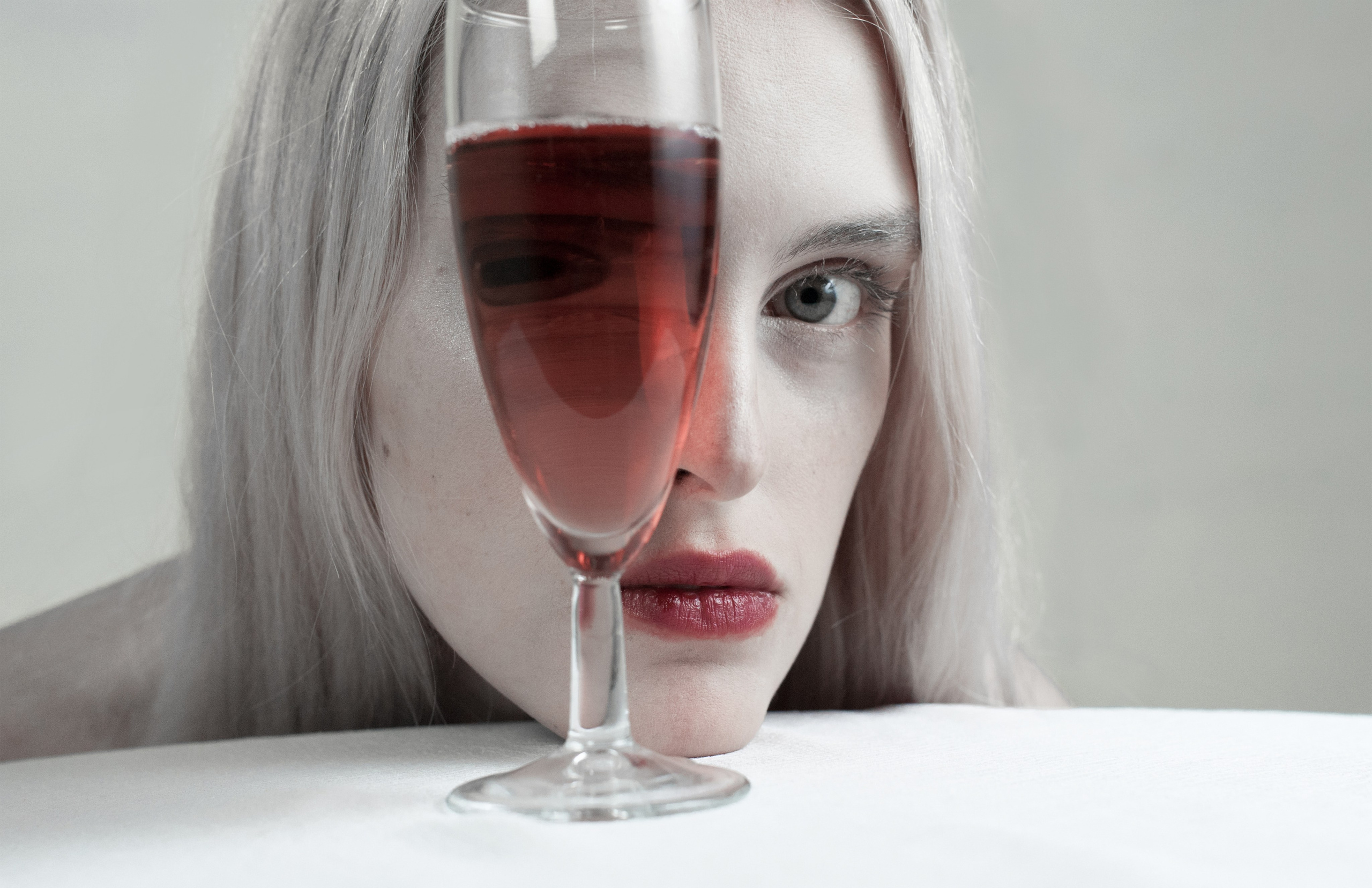 Don't make war, make some grape juice. Портретный фотограф в Саратове Мария Сайлент