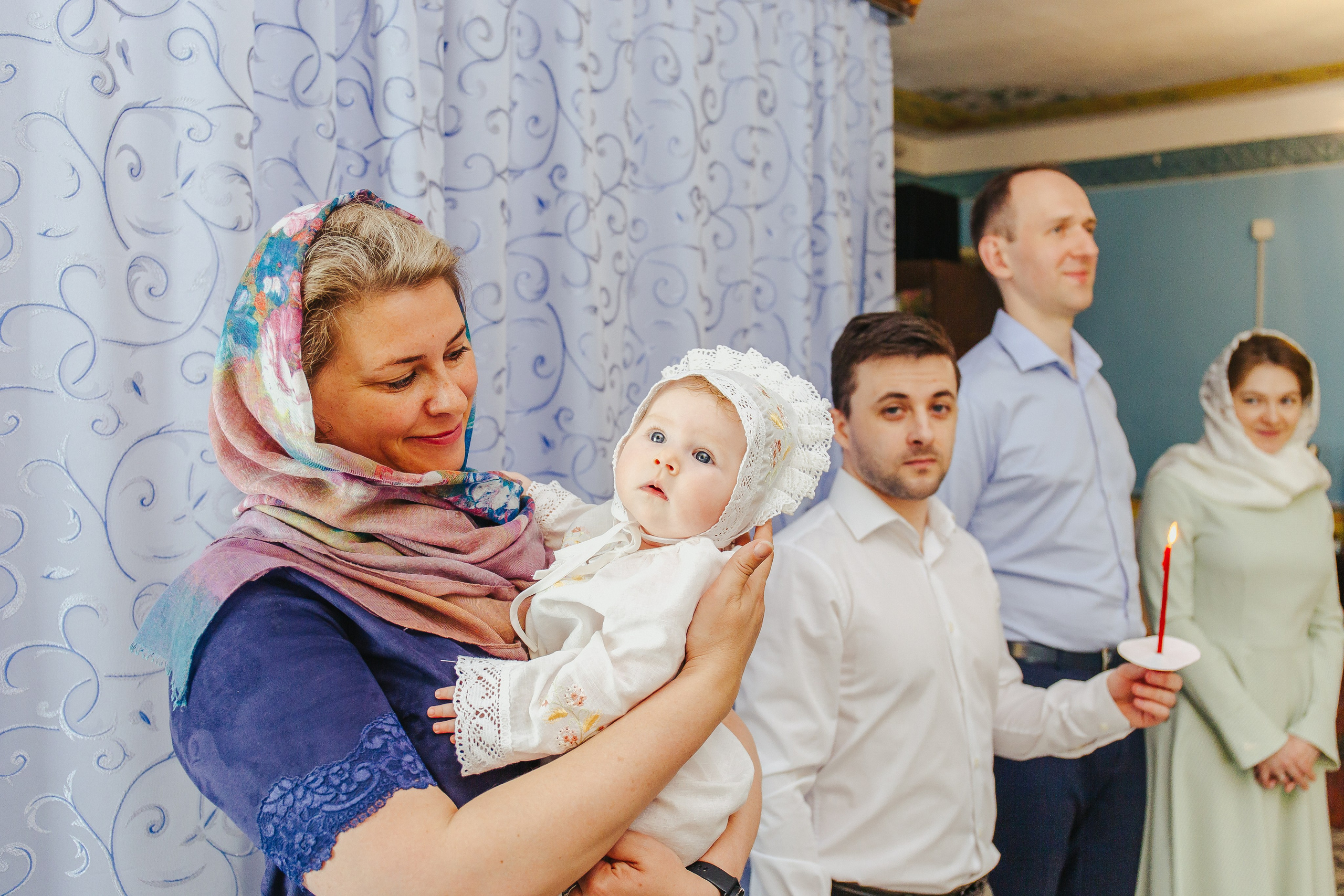 Фотосессия крещения малыша. Фотограф новорожденных и детский в Сергиевом Посаде Кругликова Юлия