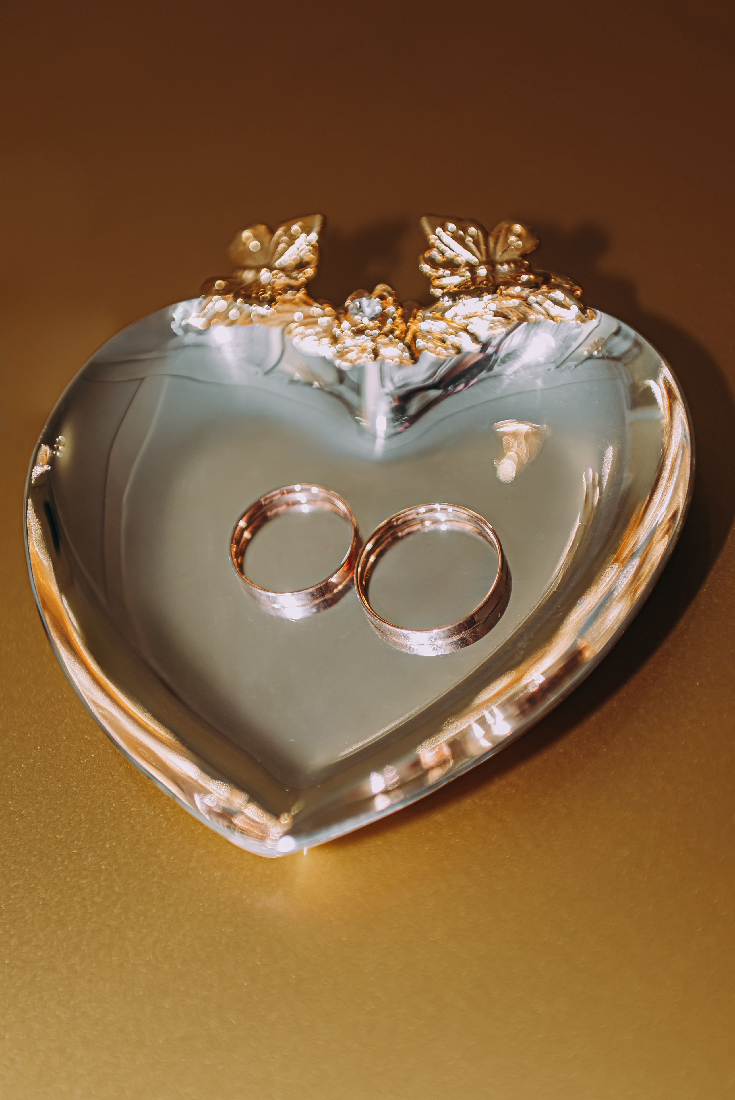 Свадебная фотосессия в музыкальном театре в г. Кемерово