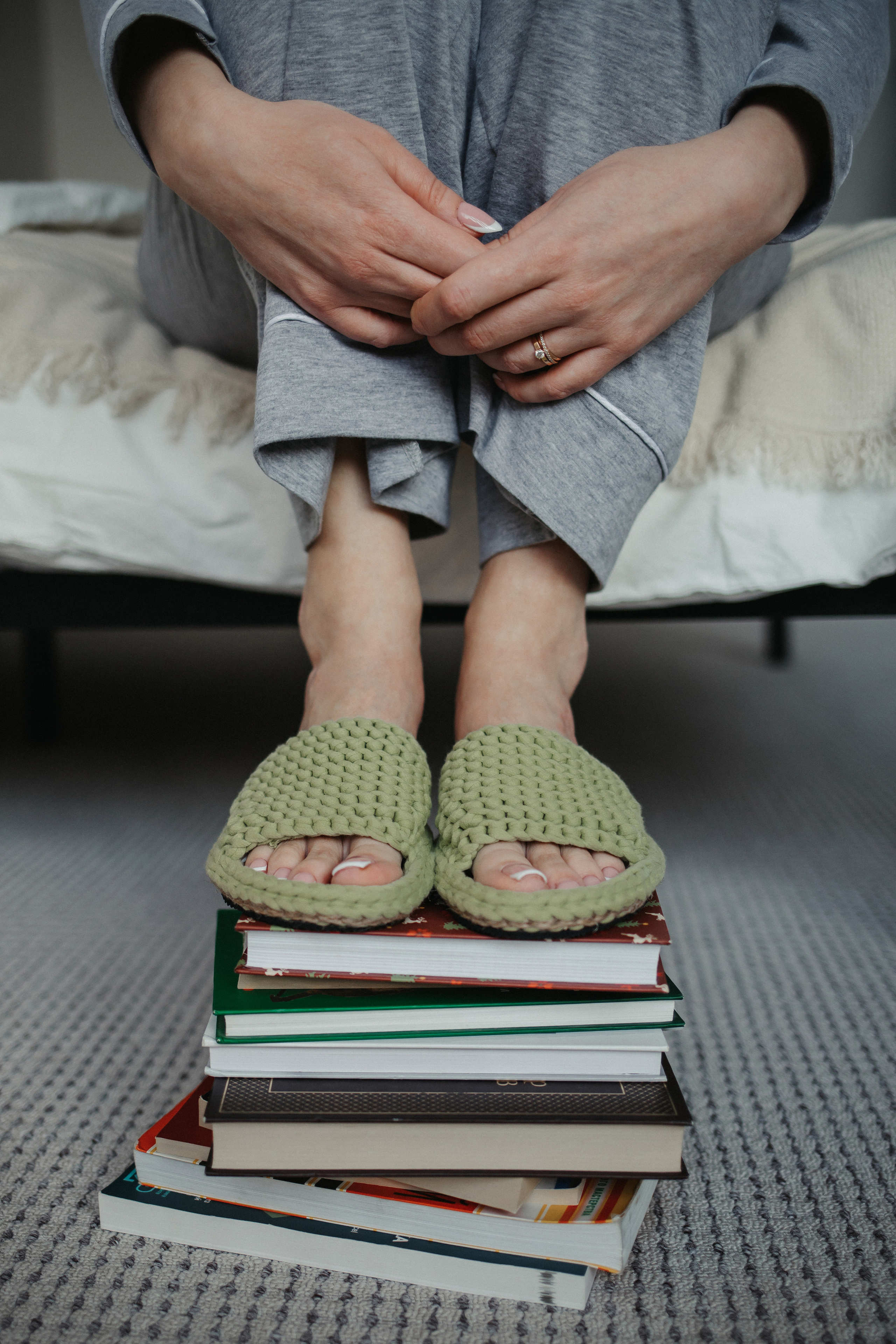 Для контента (тапочки). Фотограф Нижний Новгород