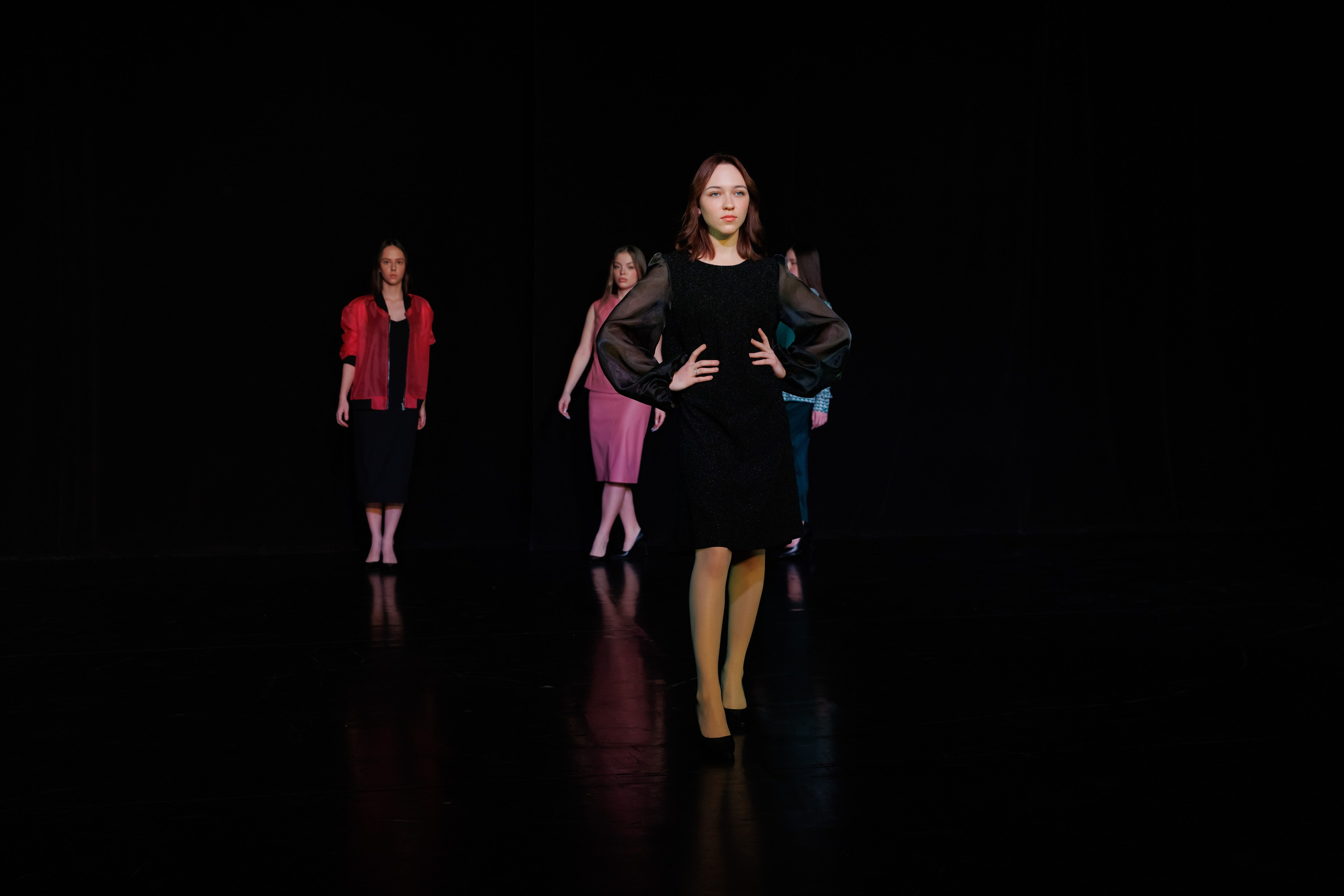 Показ коллекций Новосибирских дизайнеров для Fly Production. Фотограф Новосибирск — Наталья Гресь