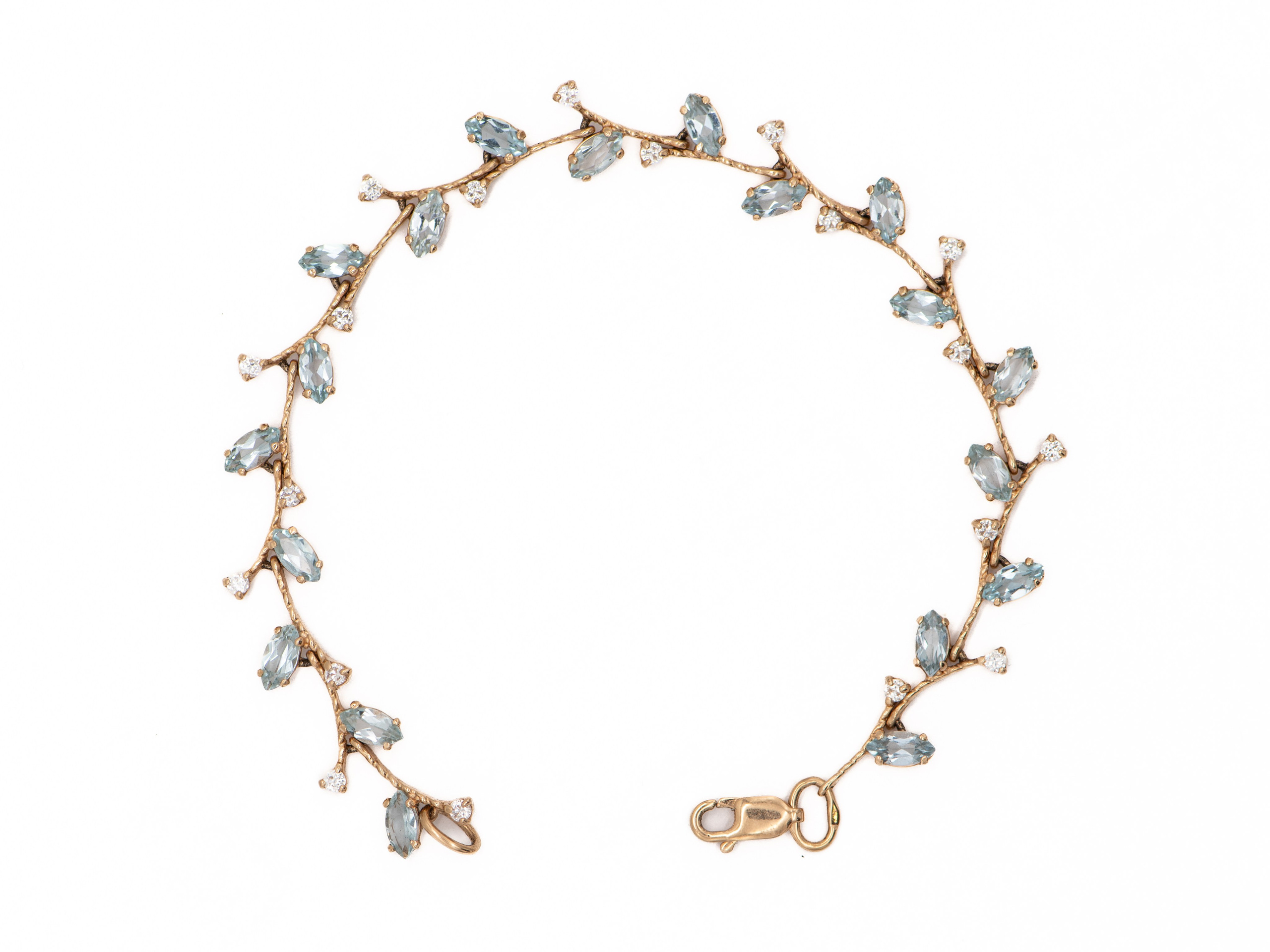 Предметная съёмка. Вячеслав Хасаншин Фотограф для бизнеса Екатеринбург — контент для сайта и соцсетей под ключ