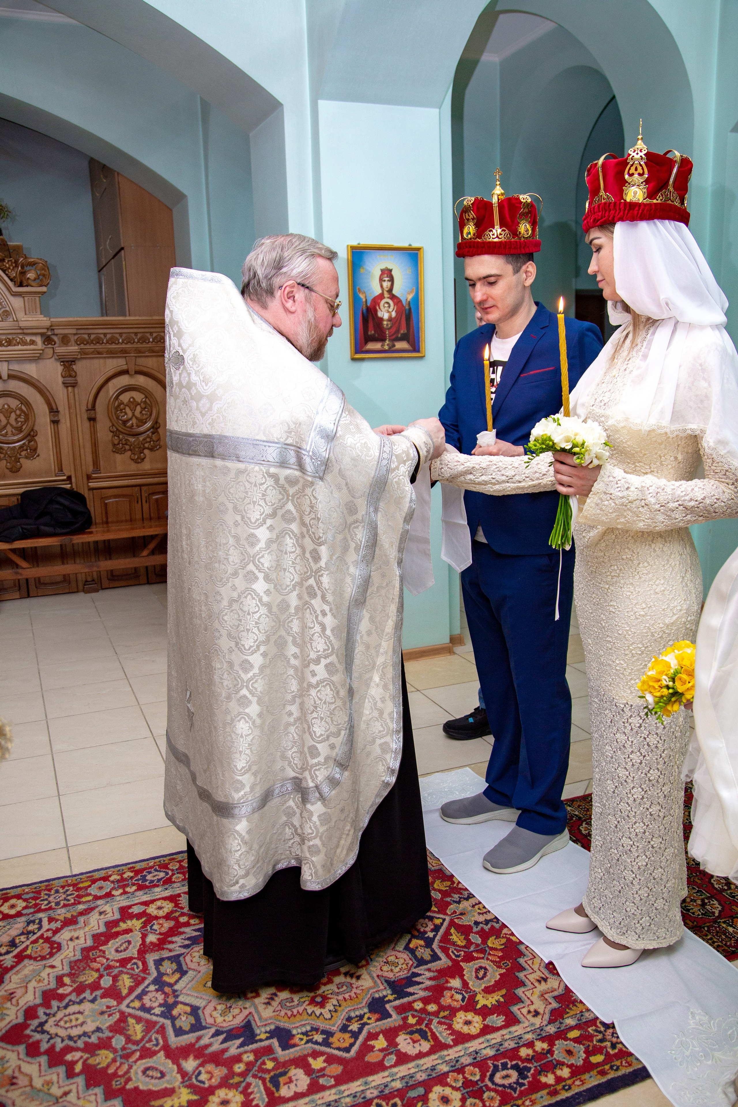 Венчание. Фотограф Краснодара, фотограф в парке Галецкого.репортажный фотограф. детский фотограф, свадебный фотограф. профессиональный фотограф