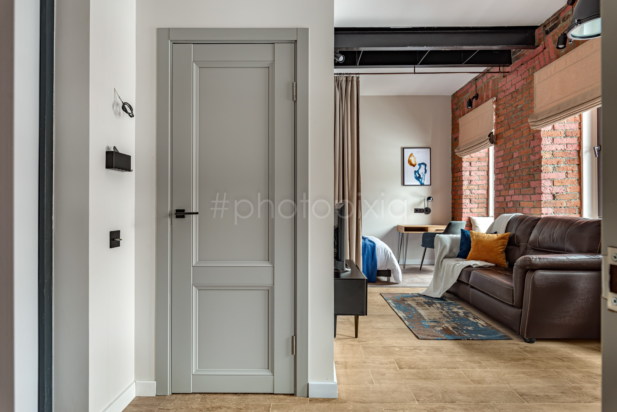 Интерьерная съёмка квартиры студии для аренды на Михалковской. Интерьерная съёмка и виртуальные туры — Интерьерный фотограф Кузнецов Сергей (photopixiq)