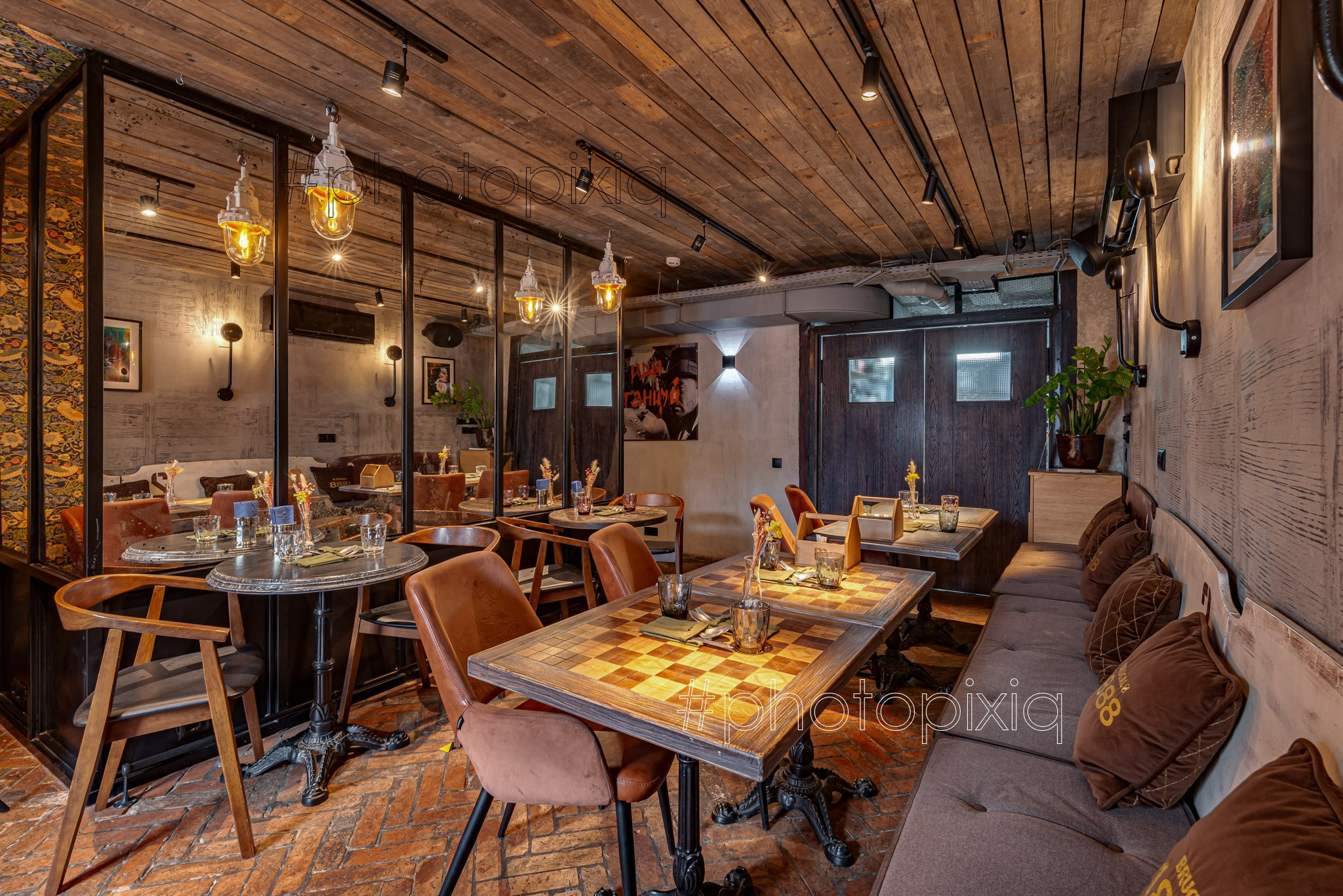 Интерьерная съёмка бара Masters & Margaritas на Маяковской. Интерьерная съёмка и виртуальные туры — Интерьерный фотограф Кузнецов Сергей (photopixiq)