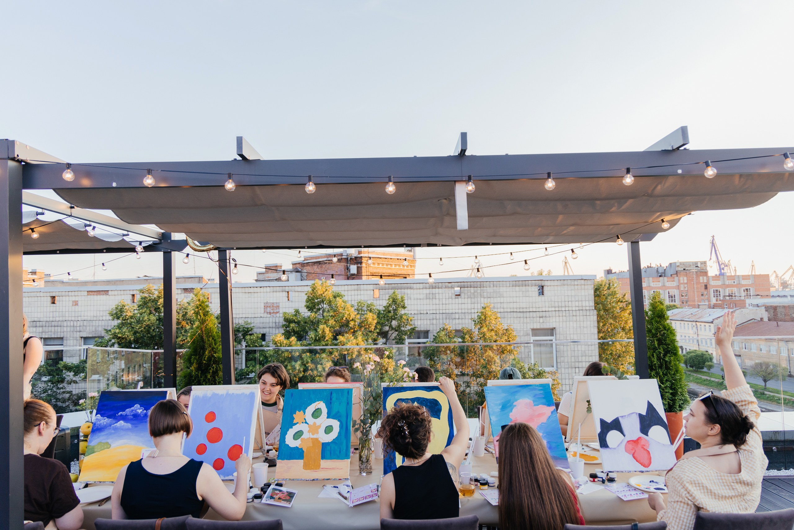 Арт-вечер с рисованием картин Painty x Bon Season. Фотограф Алексей Солопов