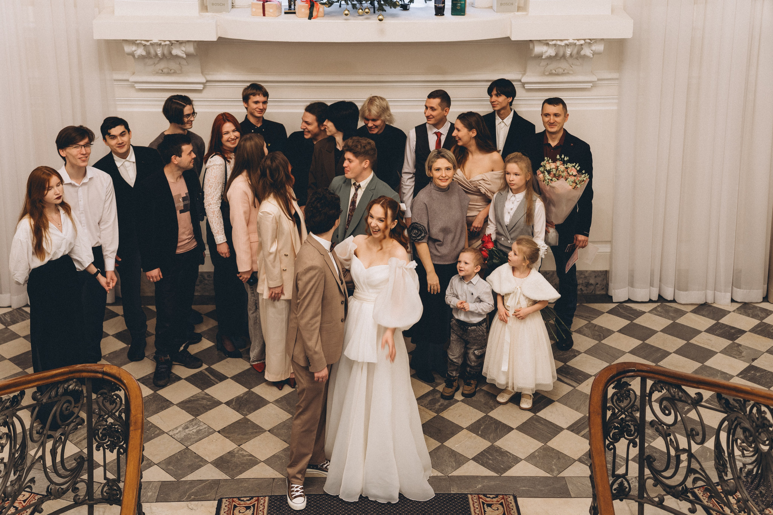 СВАДЕБНАЯ СЬЕМКА ВО ВТОРОМ ДВОРЦЕ С ГОСТЯМИ И ПРОГУЛКА В ТАВРИЧЕСКОМ САДУ. Профессиональный фотограф, Санкт-Петербург — Виктория Богомолова