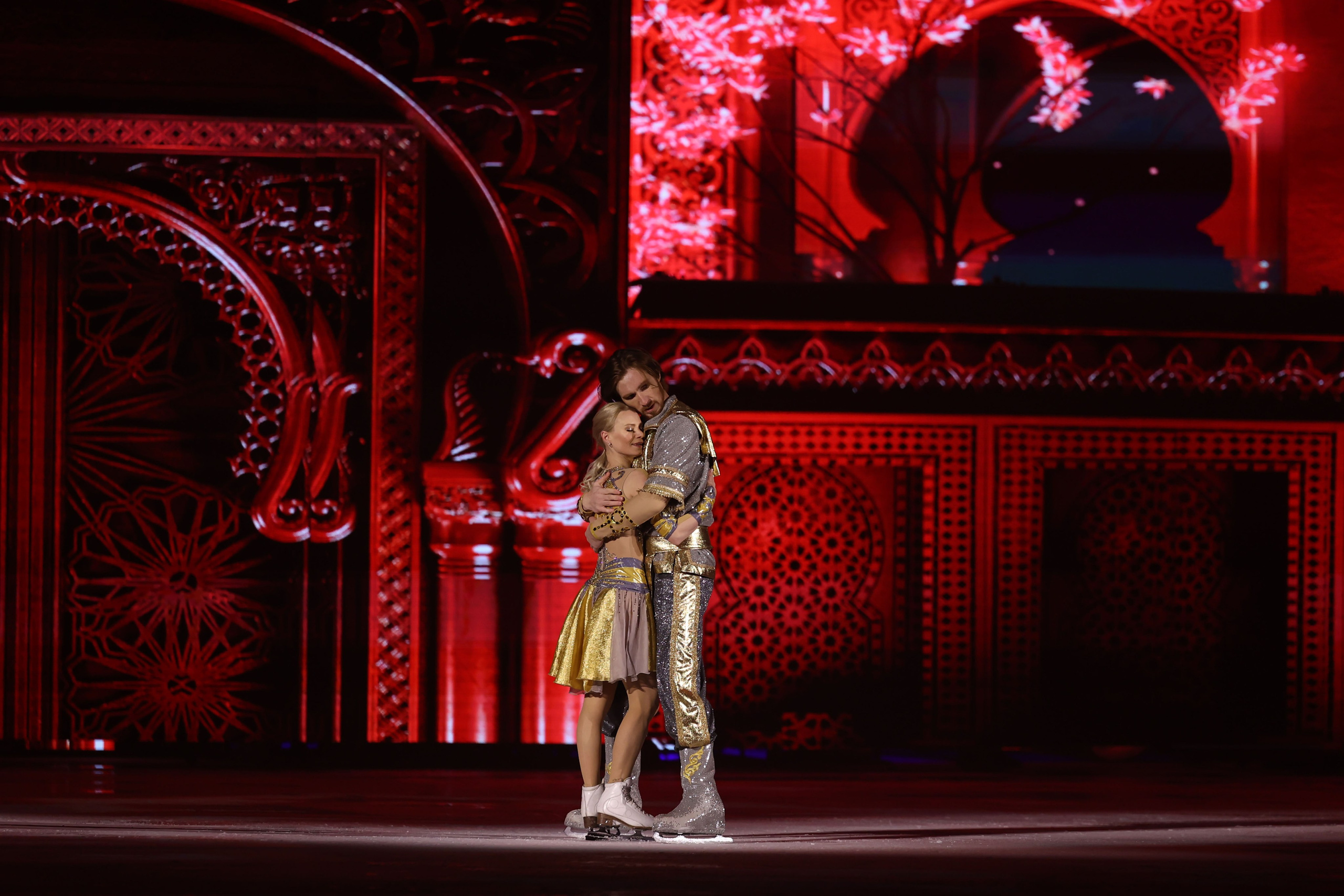 «История любви Шахеризады» шоу на льду 03.01.2024. Спортивный и репортажный фотограф Антон Тереханов