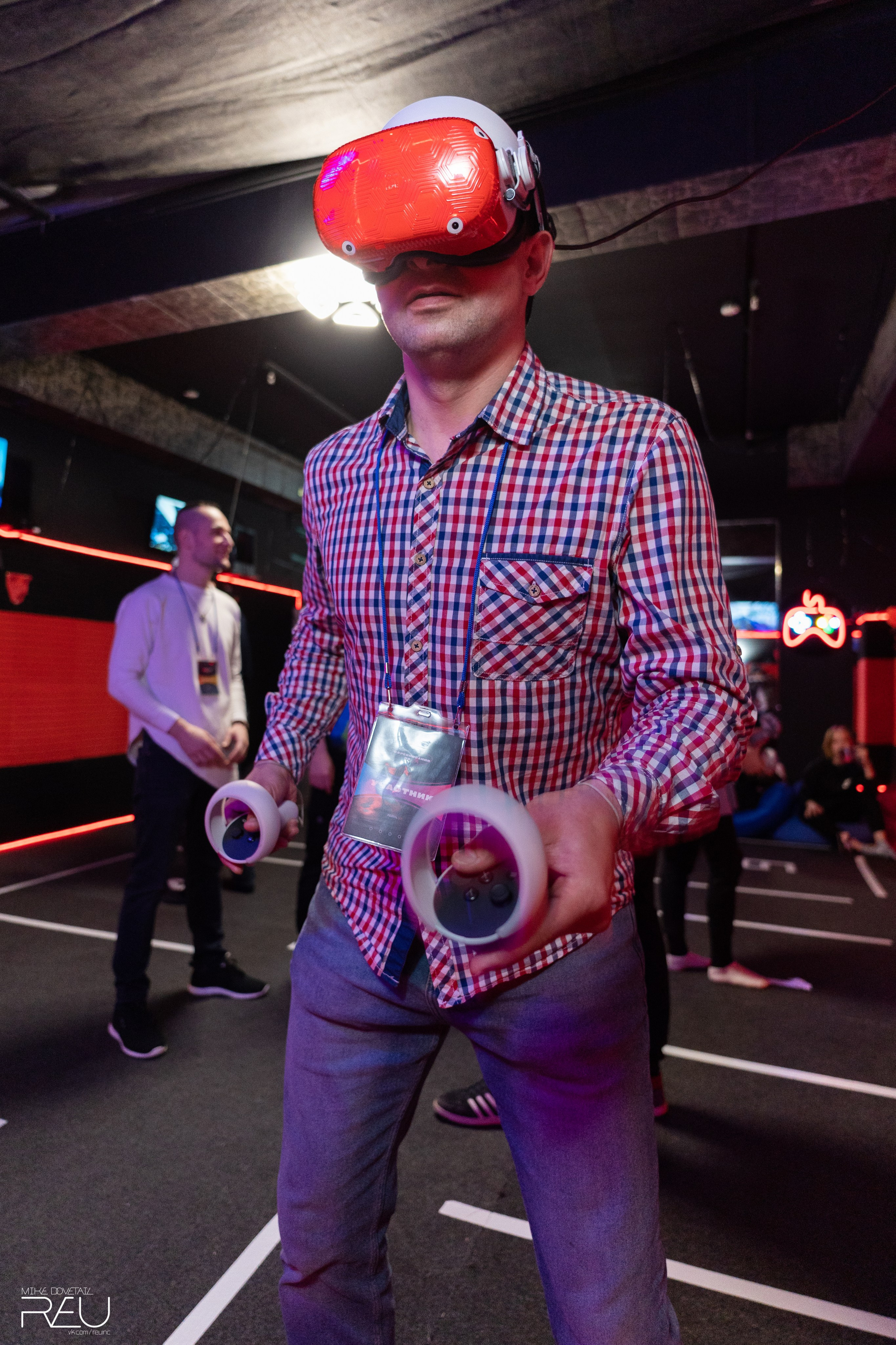 ТУРНИР ПО VR. Mike Dovetail | Портретный и репортажный фотограф