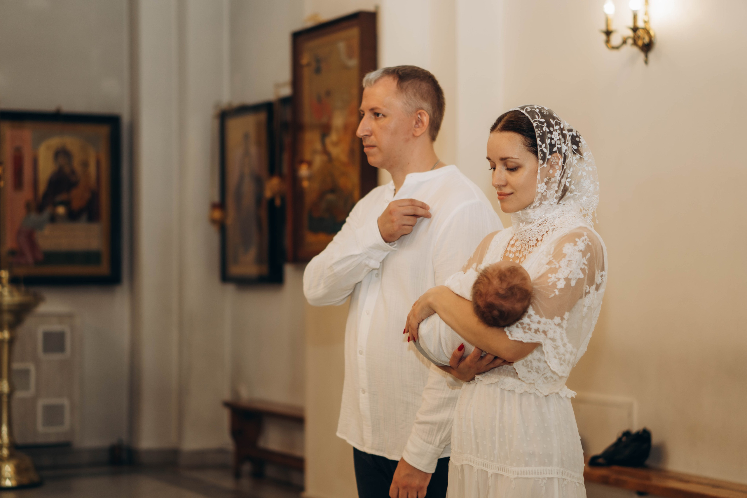 Крещение Тихона Церковь Почаевской иконы Божией Матери в Салтыковке. Фотограф Москва Валерия Веденина