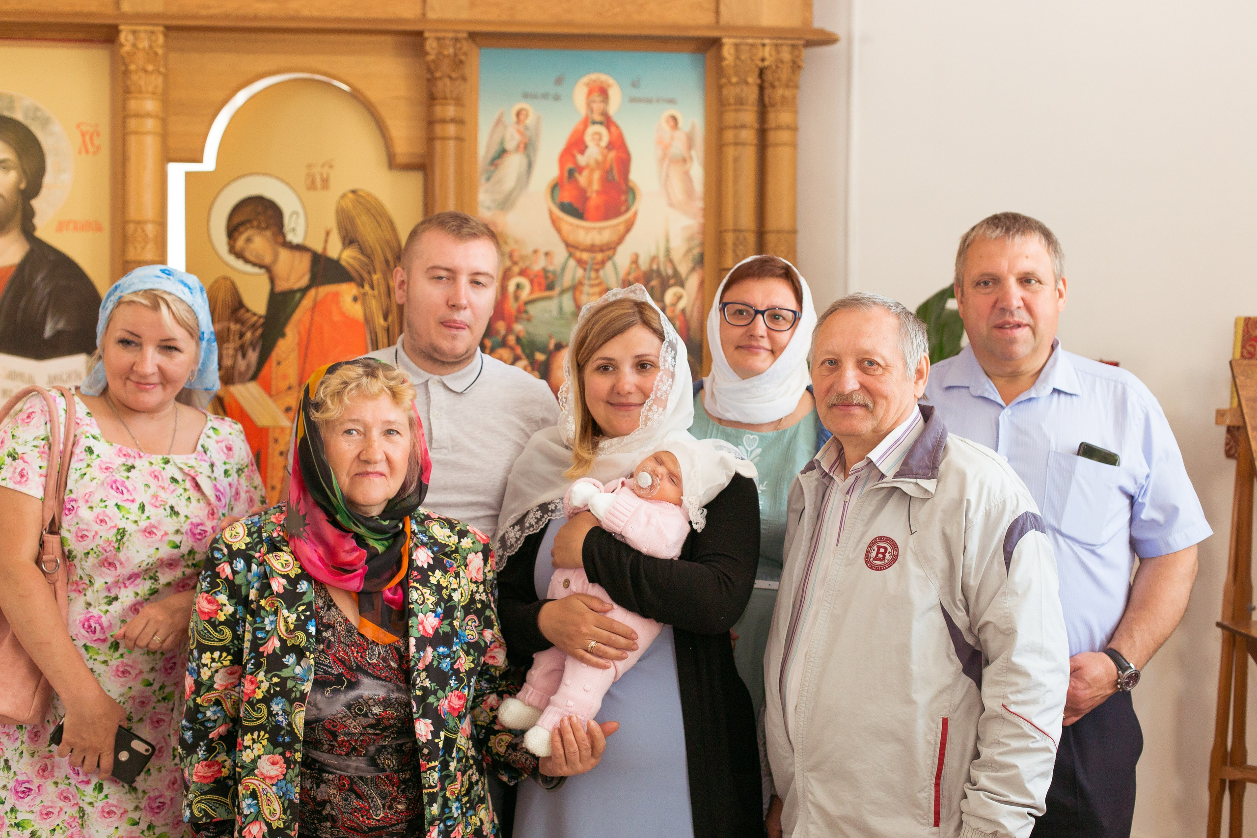 Крещение Ульяны. Успенская церковь. Фотограф новорожденных и детский в Сергиевом Посаде Кругликова Юлия