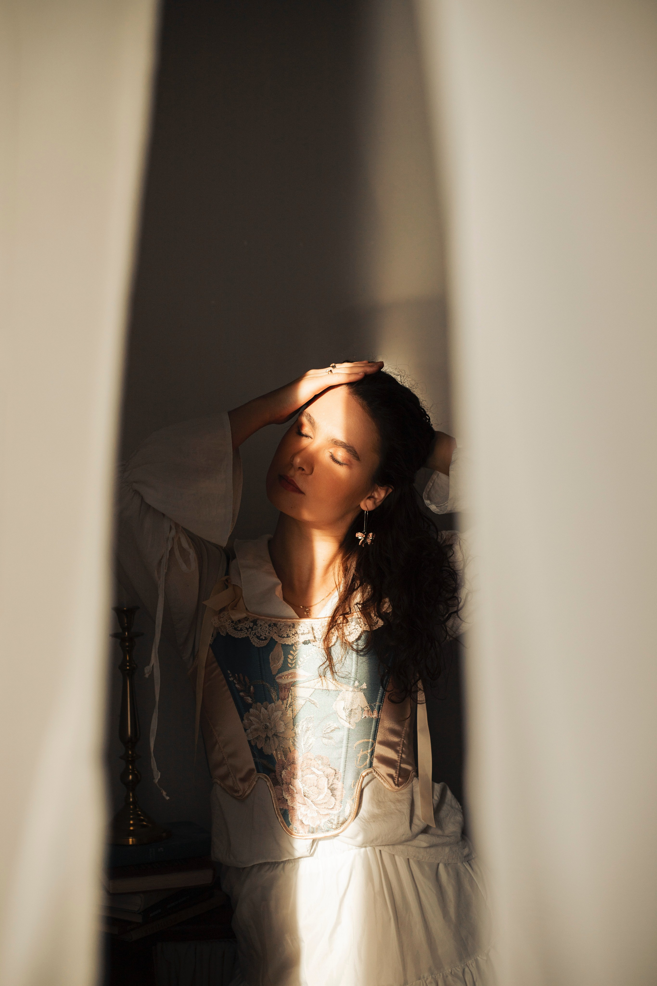 ЖЕНСКИЕ ПОРТРЕТЫ