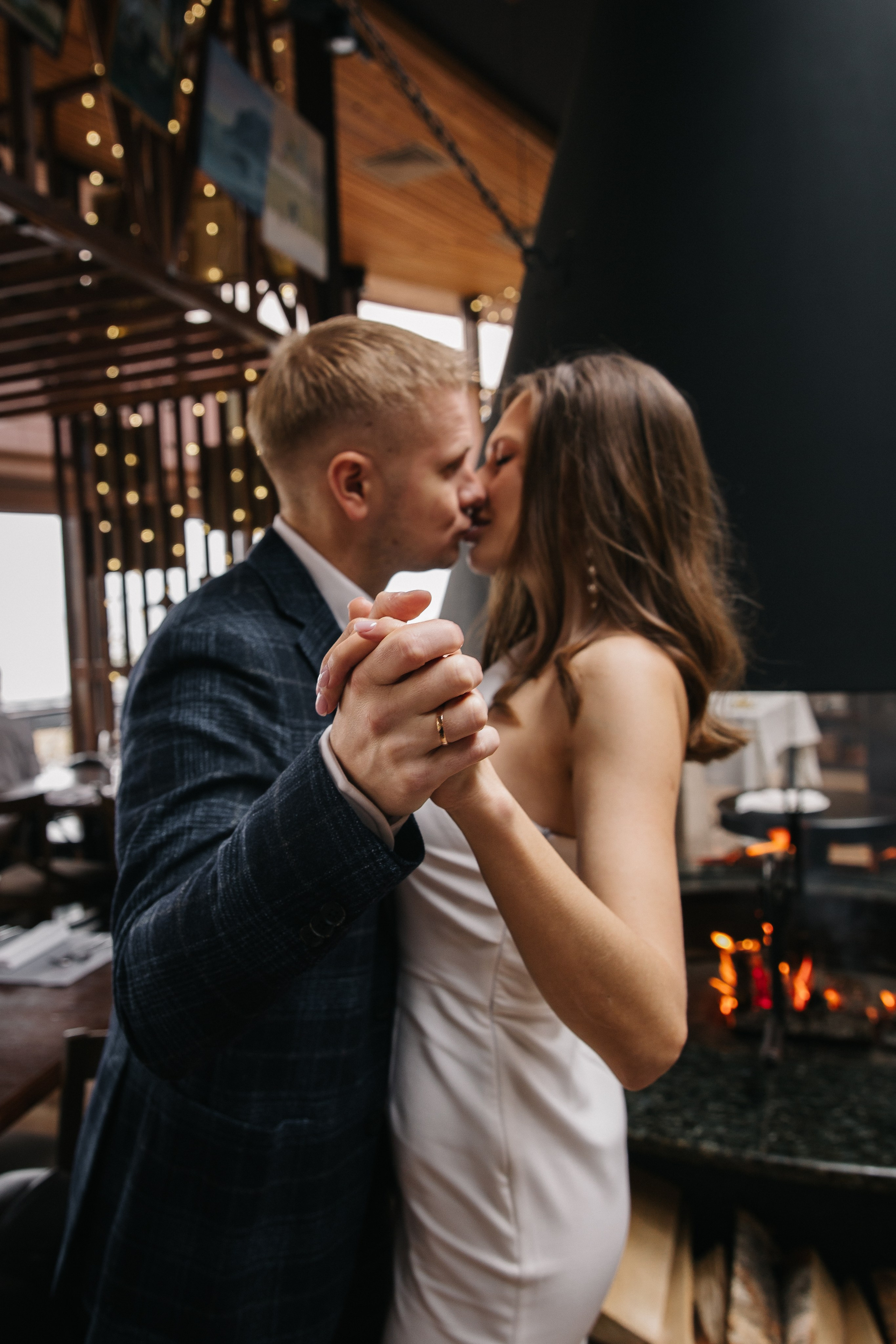 ЗАГС Курортного района (г. Сестрорецк) | сентябрь. Свадебный фотограф в Санкт-Петербурге Полина Корзухина