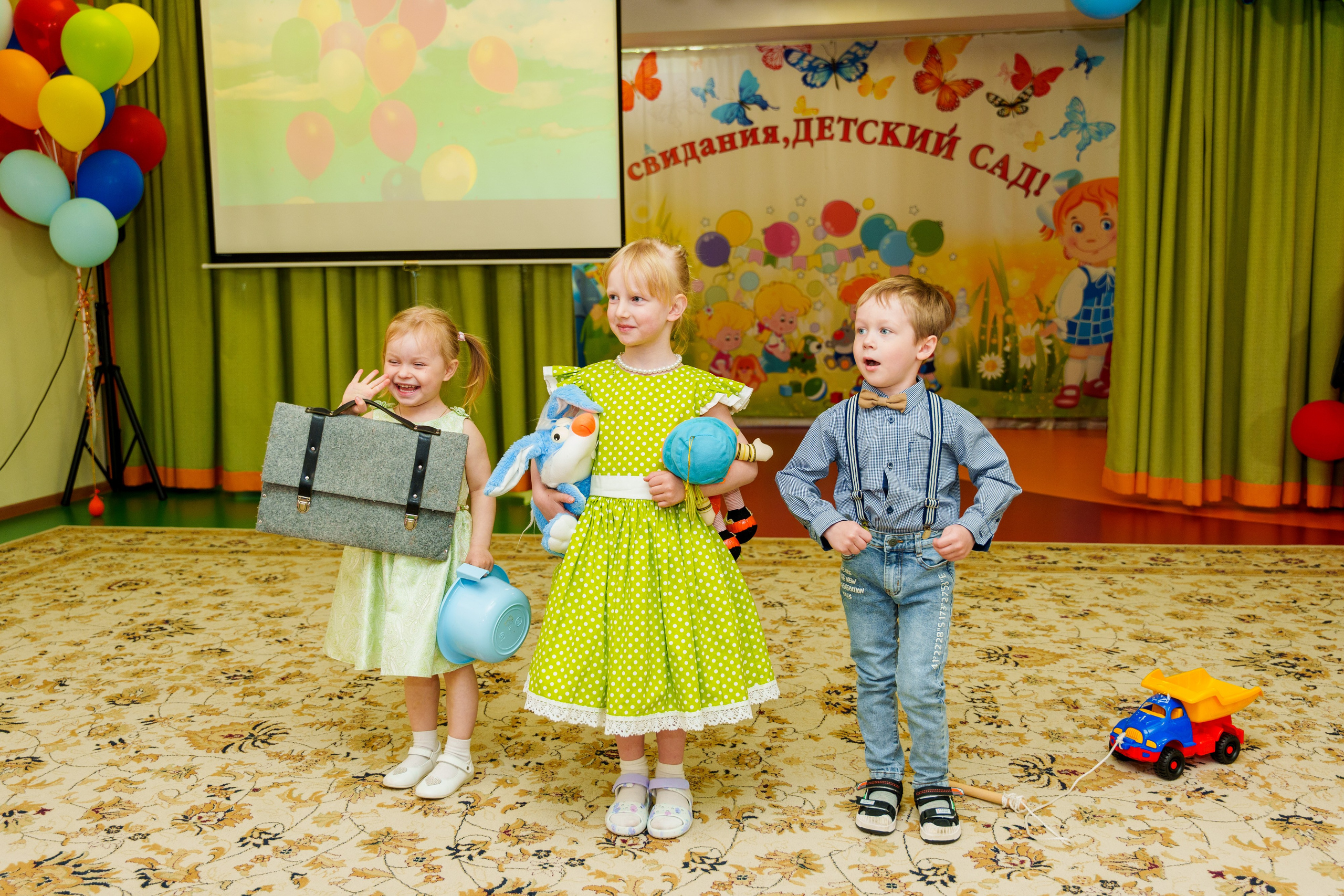 Выпускные в саду. Фотограф Юлия Попова