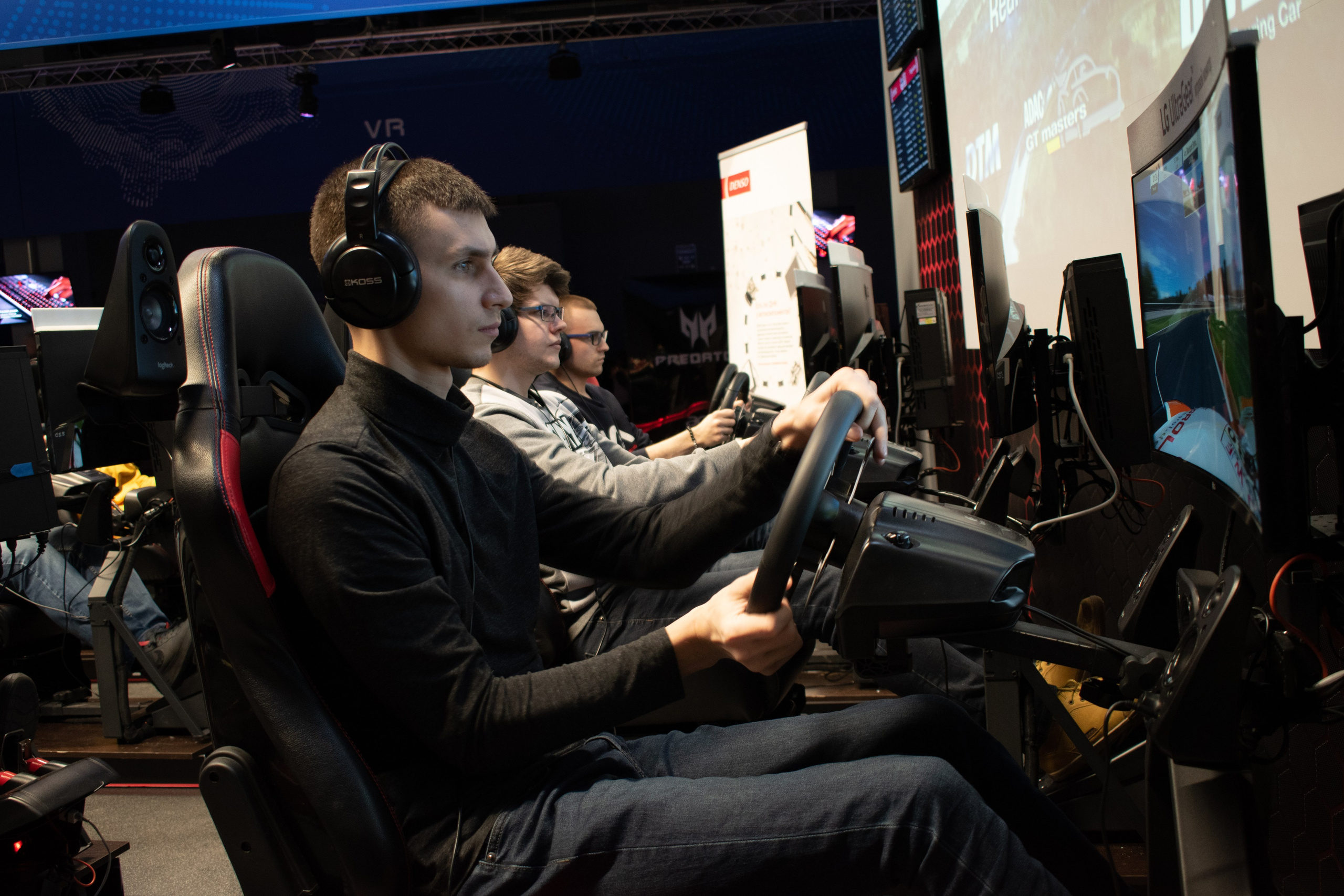 RaceRoom Endurance Challenge 2020: 1 Round — Road America. Репортажный фотограф Сыбер Мартти