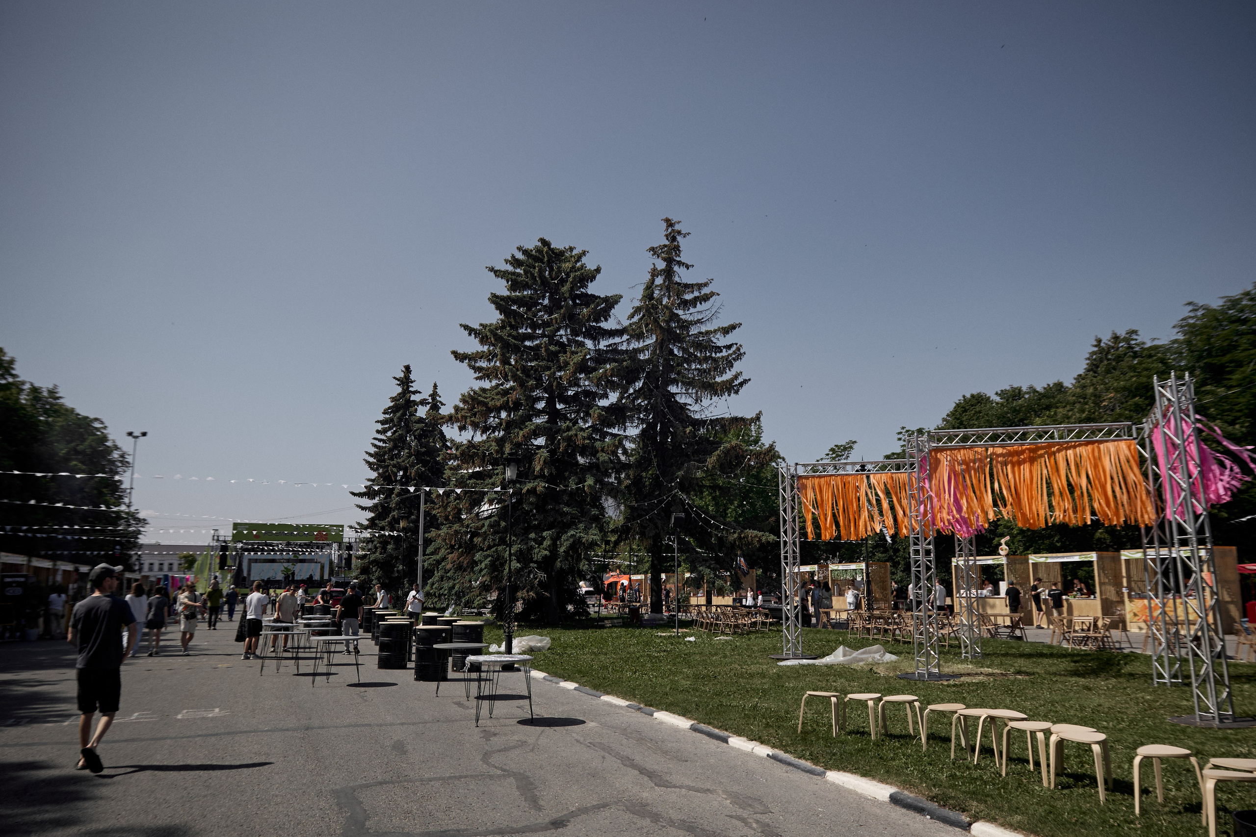 Солнечный ритм Фестиваля. Студия декора НикитинаДекор — оформление мероприятий в Ульяновске. Профессиональное создание эксклюзивных декораций