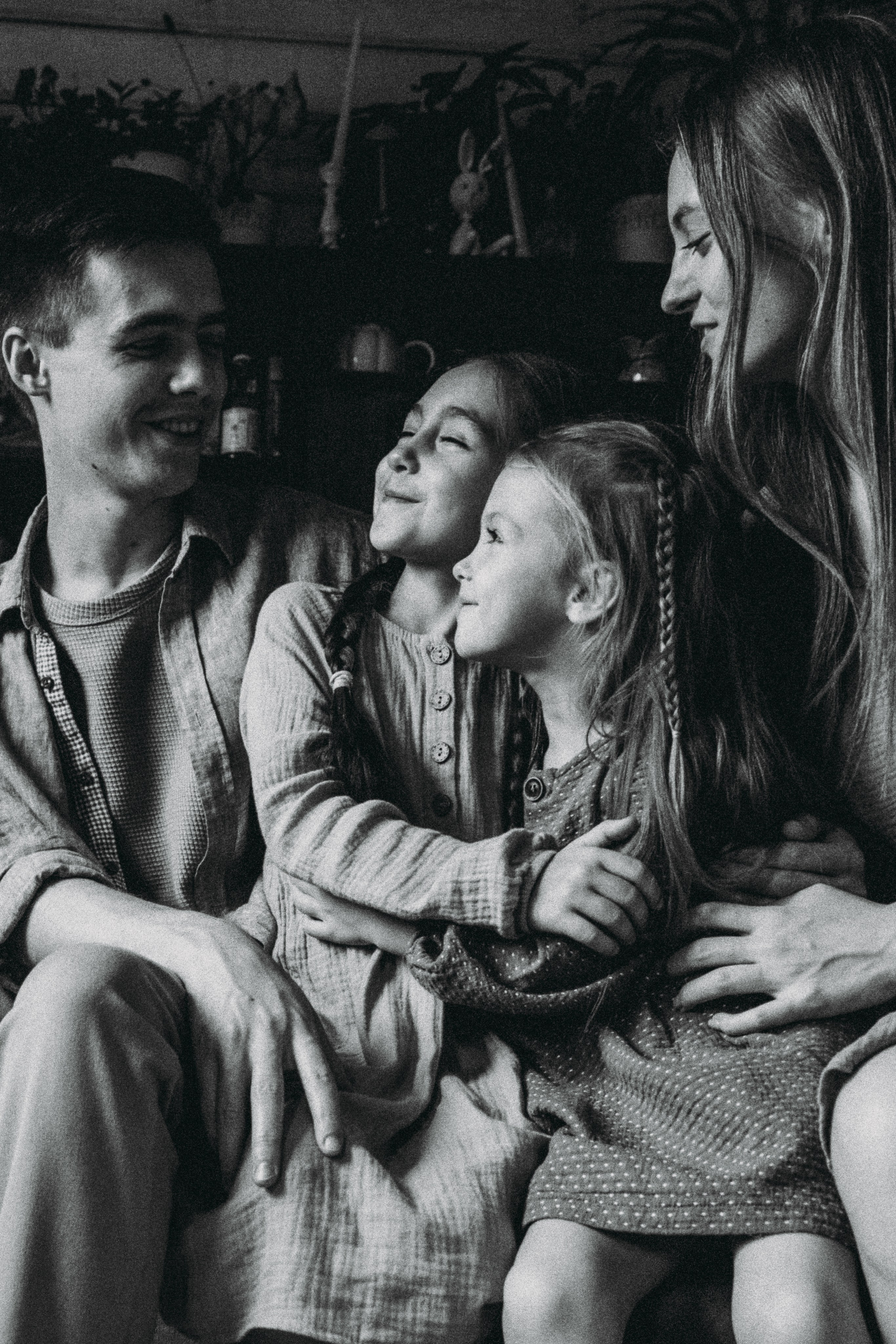 Юлия, Виктор, Саша, Настя, Ксюша и Аленка. Фотограф В Москве и Подольске Лена Иванова