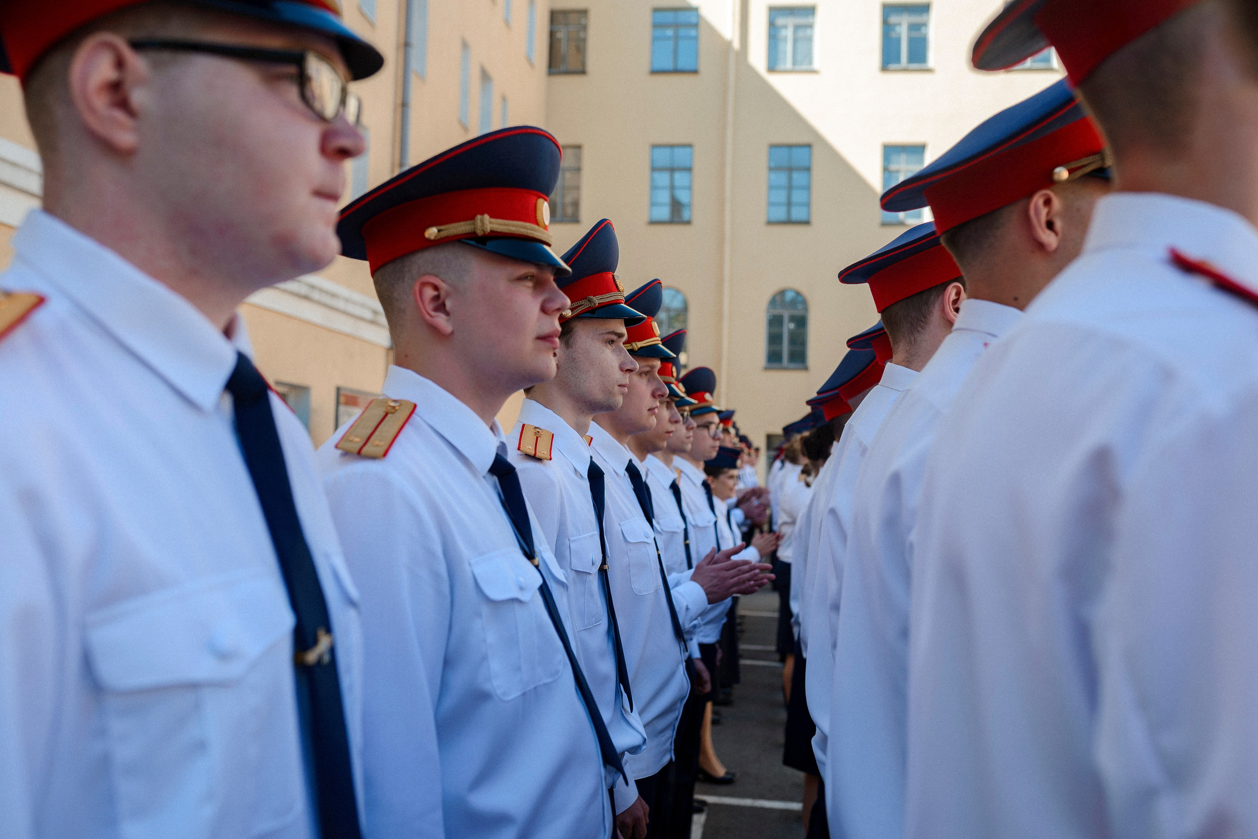 Выпускной следственной академии. Семейный и детский фотограф в Санкт-Петербурге Городнова Татьяна