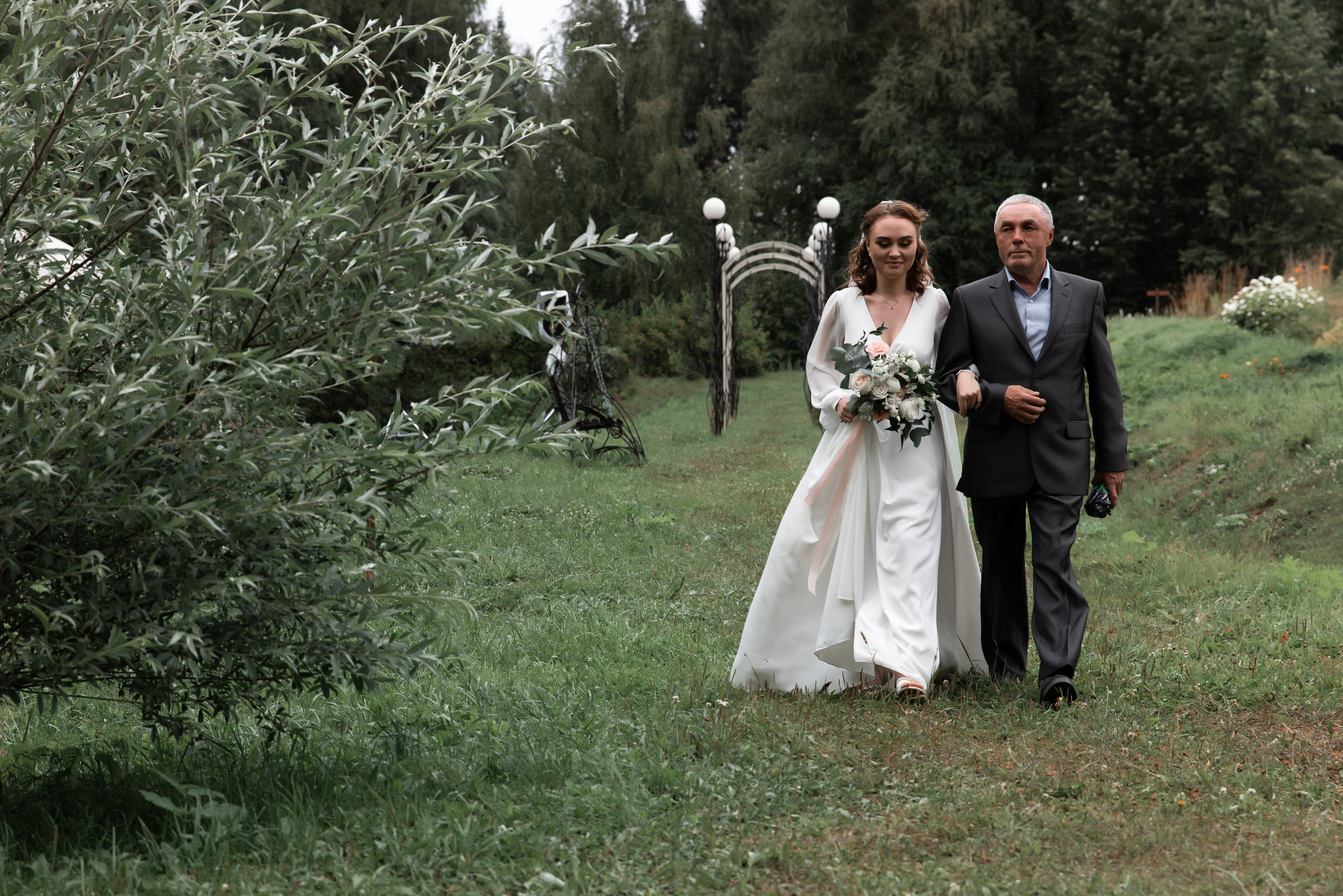 Выездная церемония в ботаническом саду. Свадебный и портретный фотограф в Сыктывкаре и в Москве Новосельцева Алена