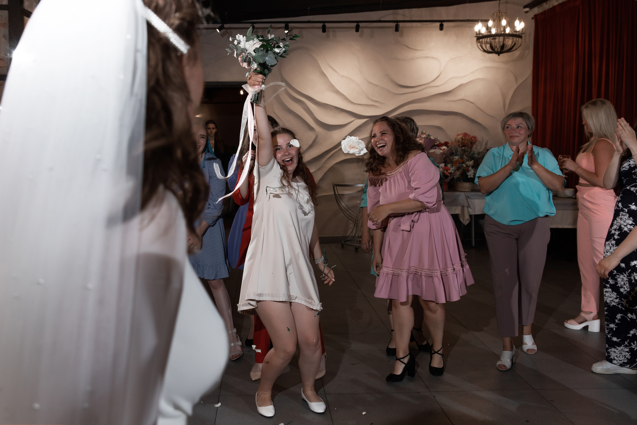 Выездная церемония в ботаническом саду. Свадебный и портретный фотограф в Сыктывкаре и в Москве Новосельцева Алена