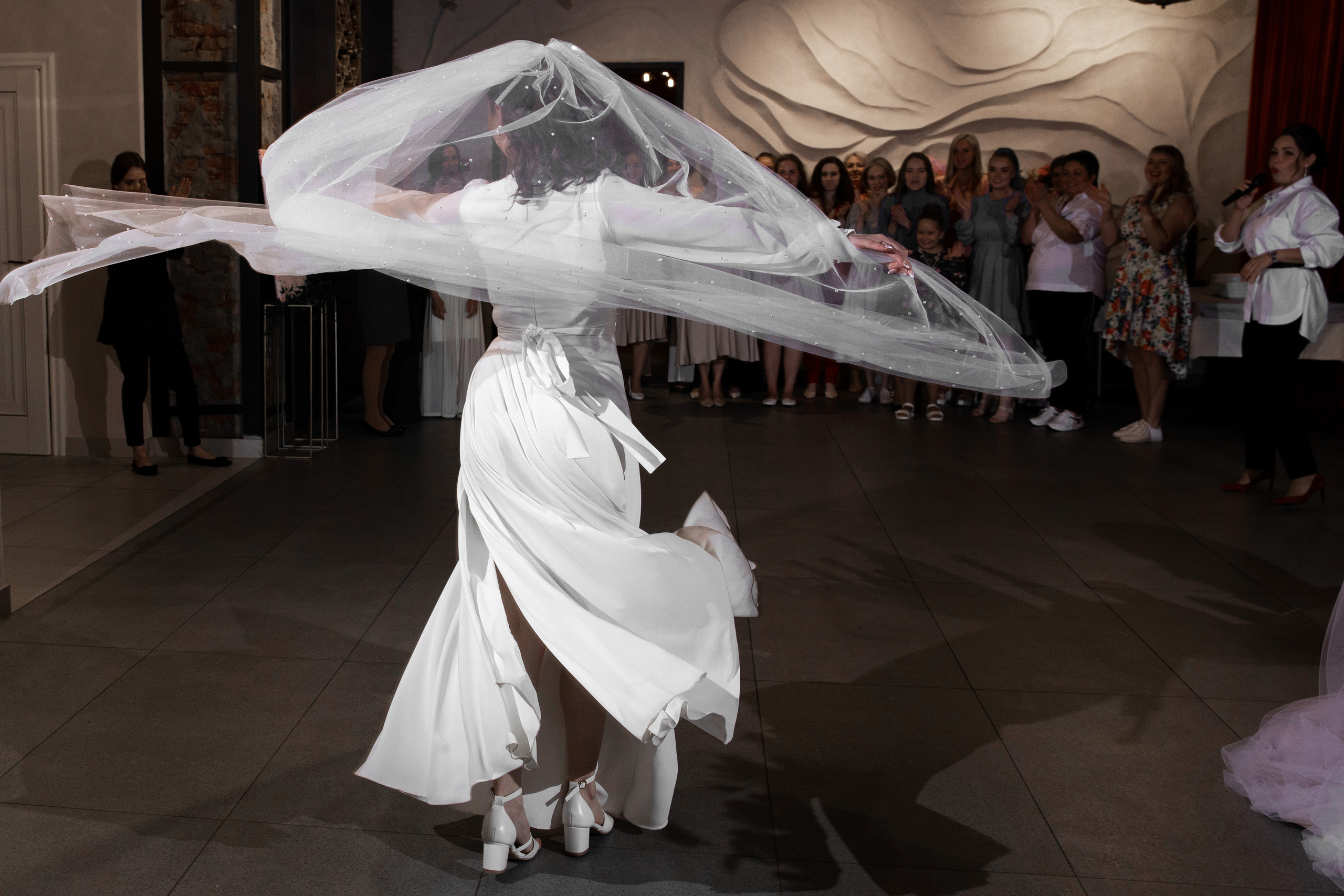 Выездная церемония в ботаническом саду. Свадебный и портретный фотограф в Сыктывкаре и в Москве Новосельцева Алена