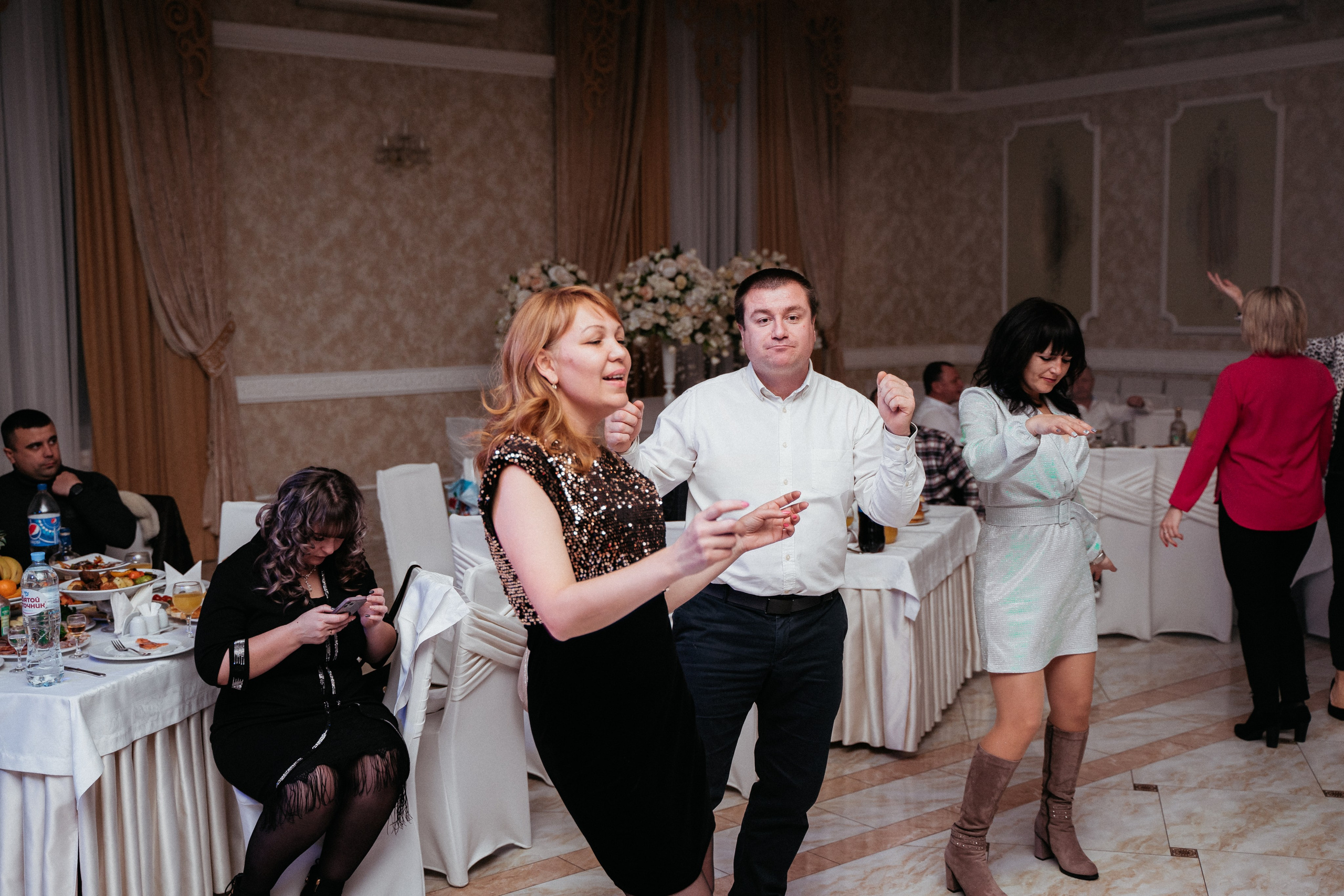 Новый год (РЭС). Свадебный фотограф в Симферополе