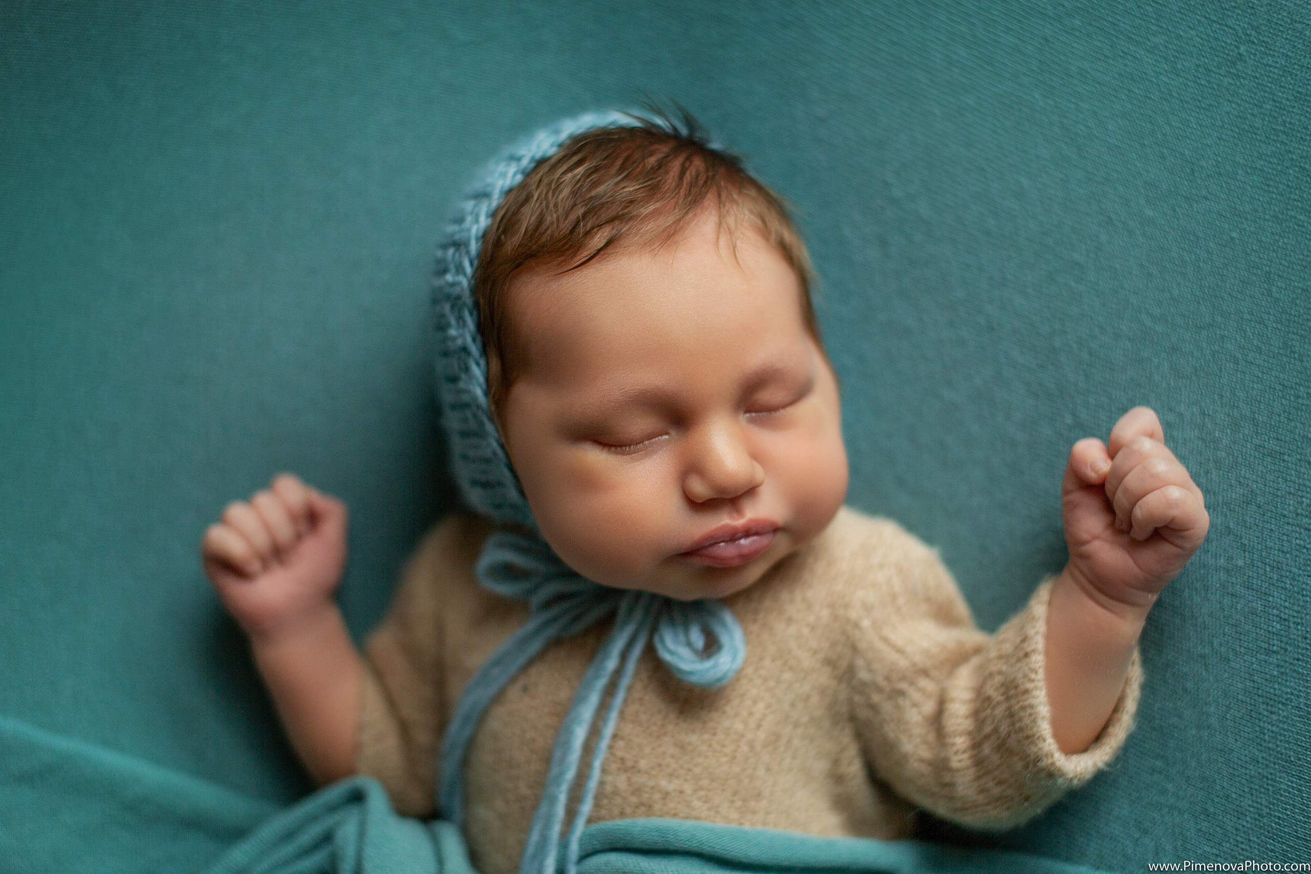 Новорождённые. Семейный и детский фотограф в Петрозаводске