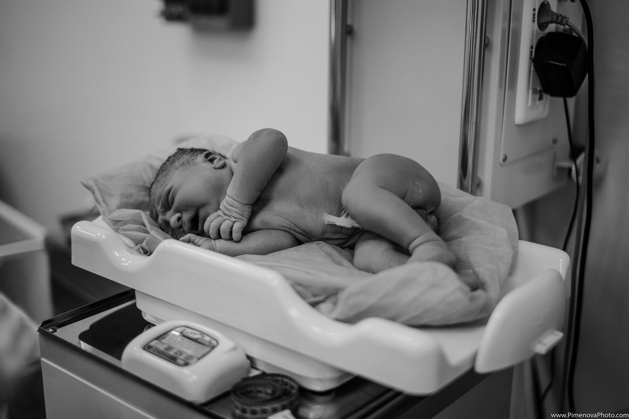 Экстренное Кесарево Сечение. Семейный и детский фотограф в Петрозаводске