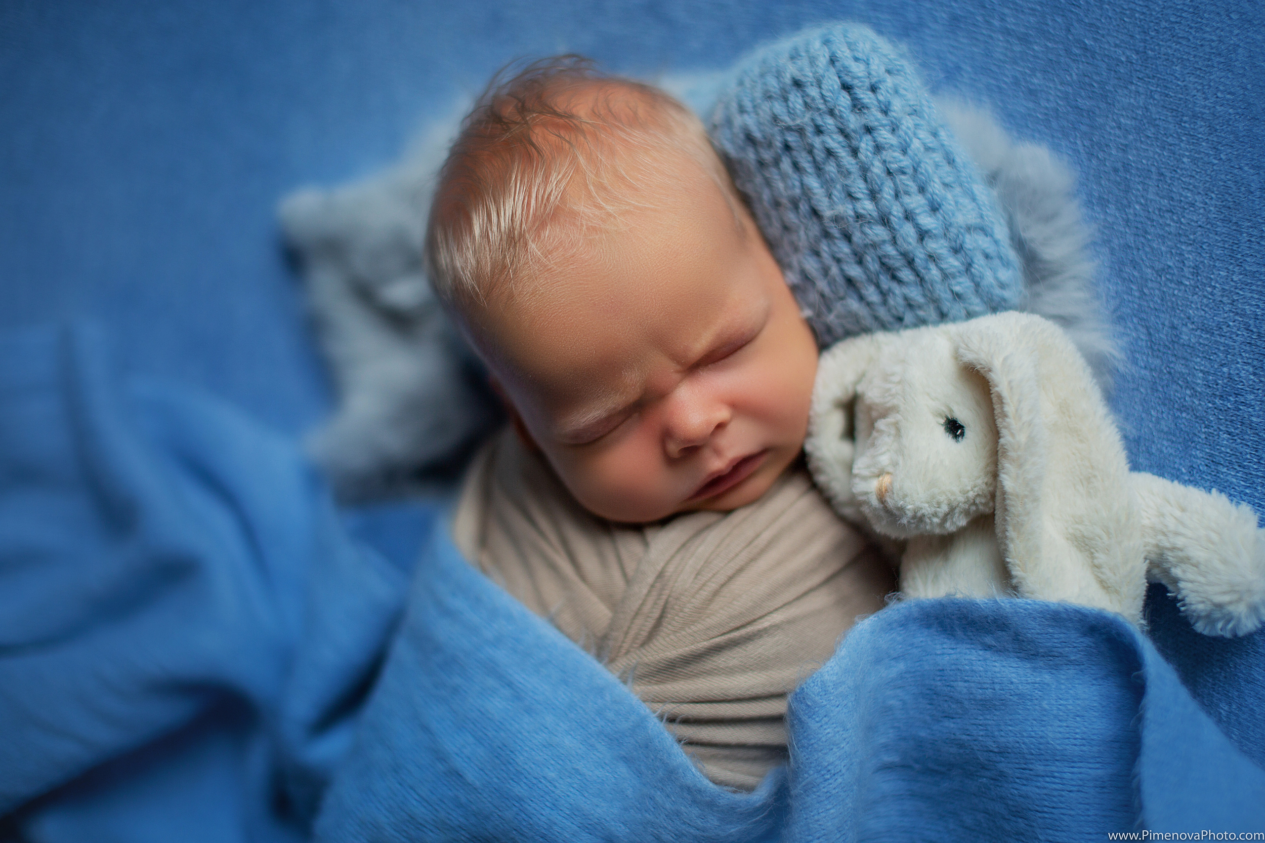 Новорождённые. Семейный и детский фотограф в Петрозаводске