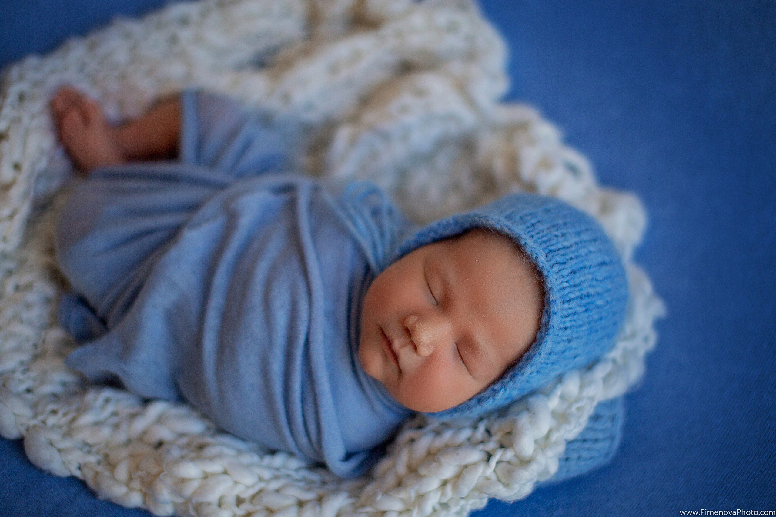 Новорождённые. Семейный и детский фотограф в Петрозаводске